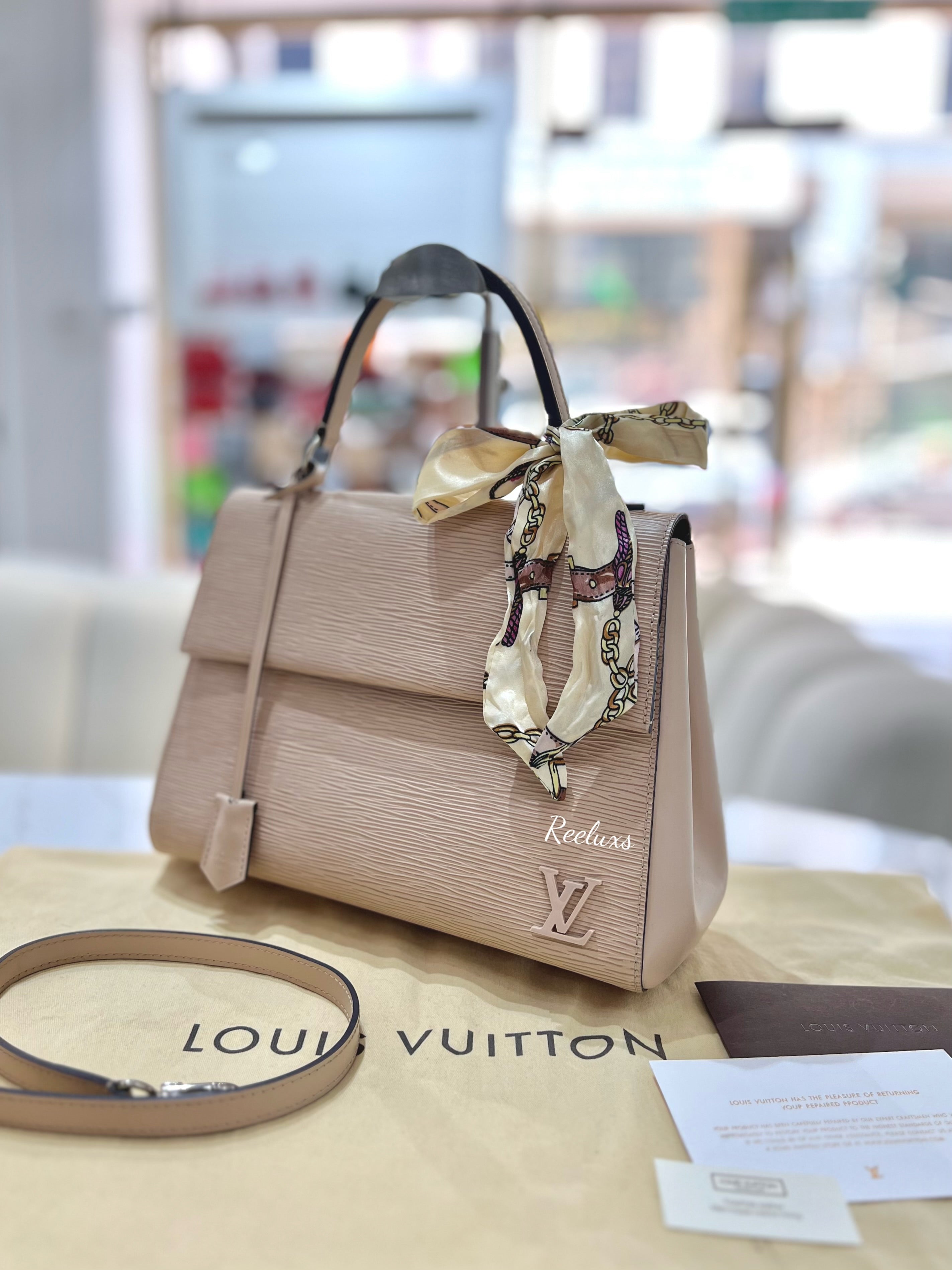 LOUIS VUITTON Dune Epi Leather Cluny MM Women's Handle Bag