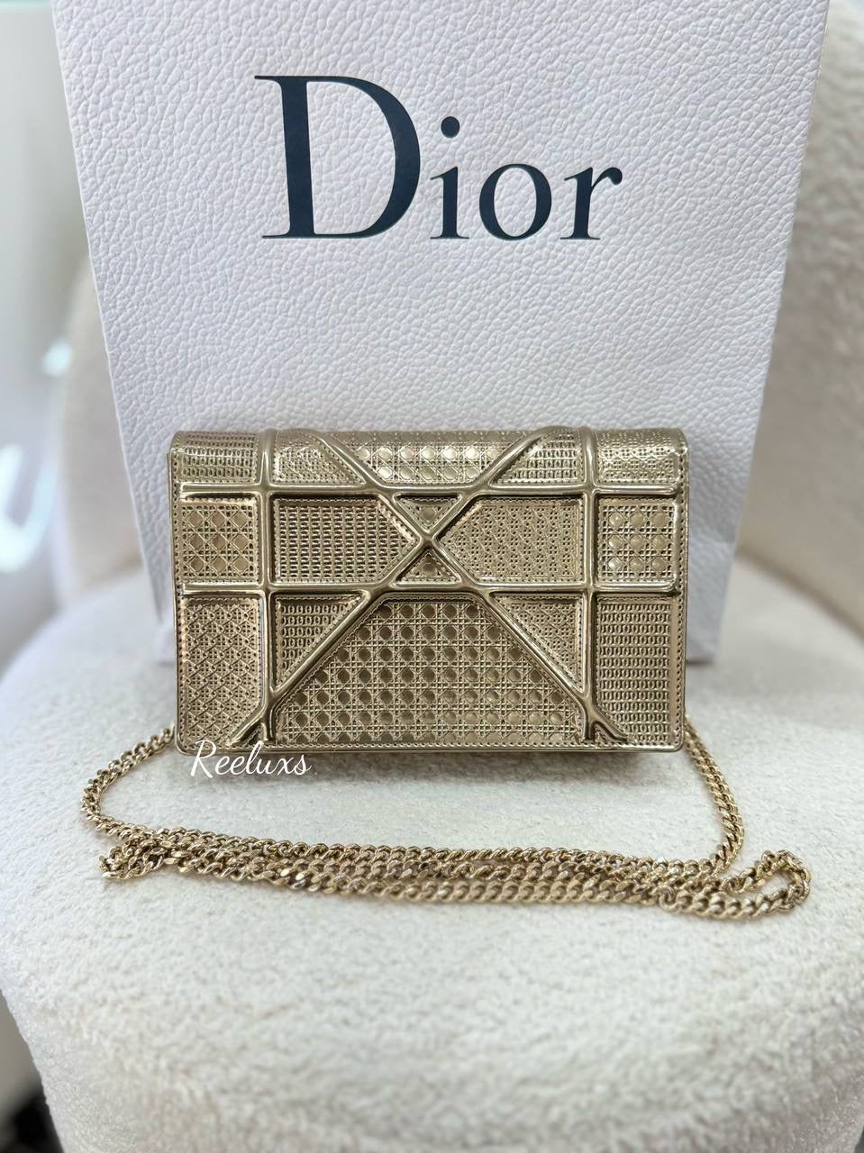 CHRISTIAN DIOR Diorama Metallic Patent Wallet On Chain WOC
