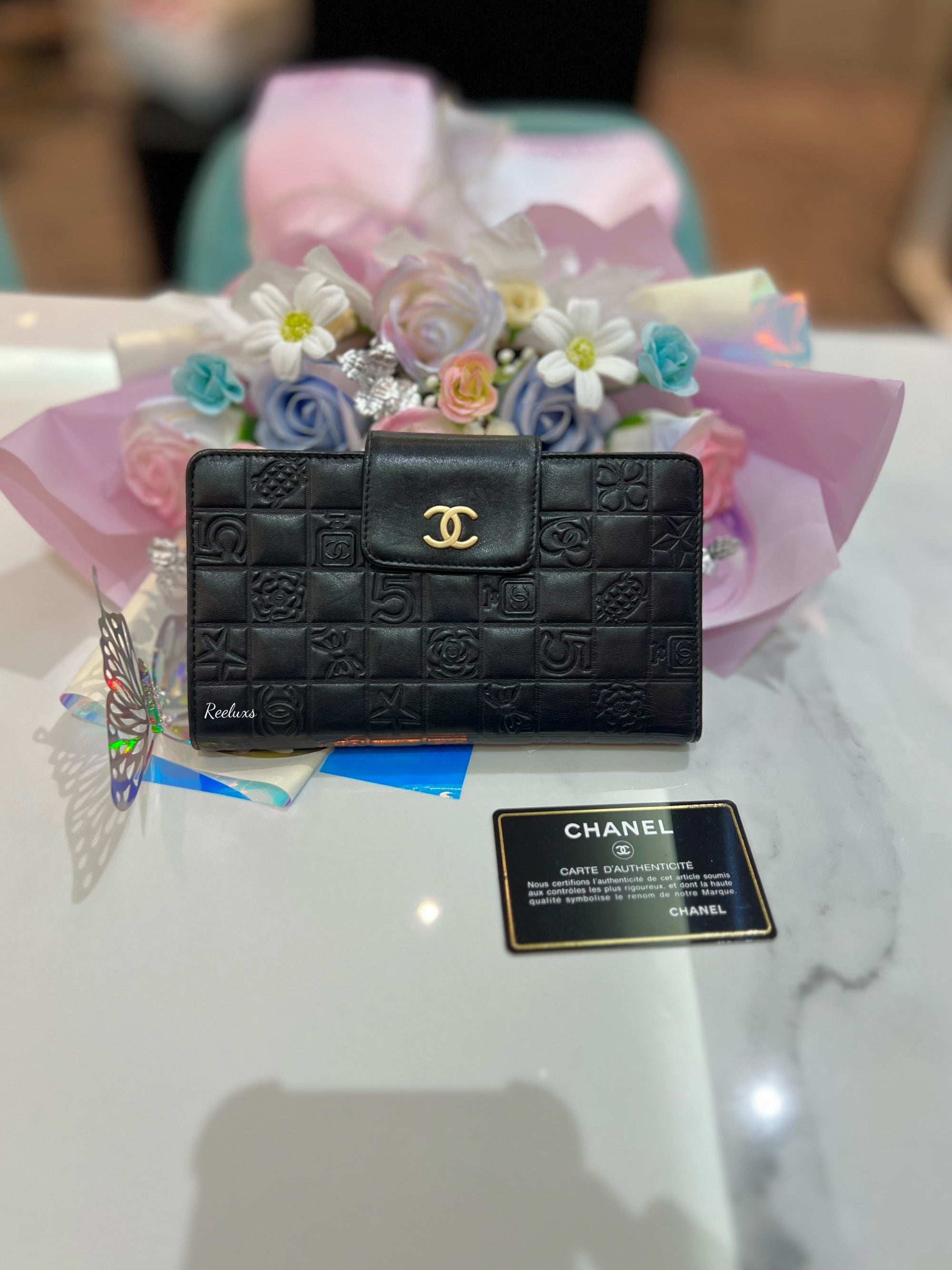 CHANEL Icon CC Logo Leather Long Bifold Wallet Black