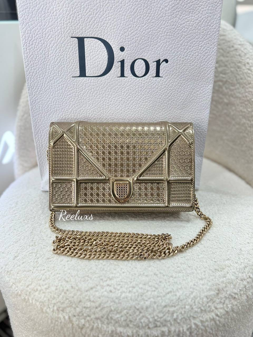 CHRISTIAN DIOR Diorama Metallic Patent Wallet On Chain WOC