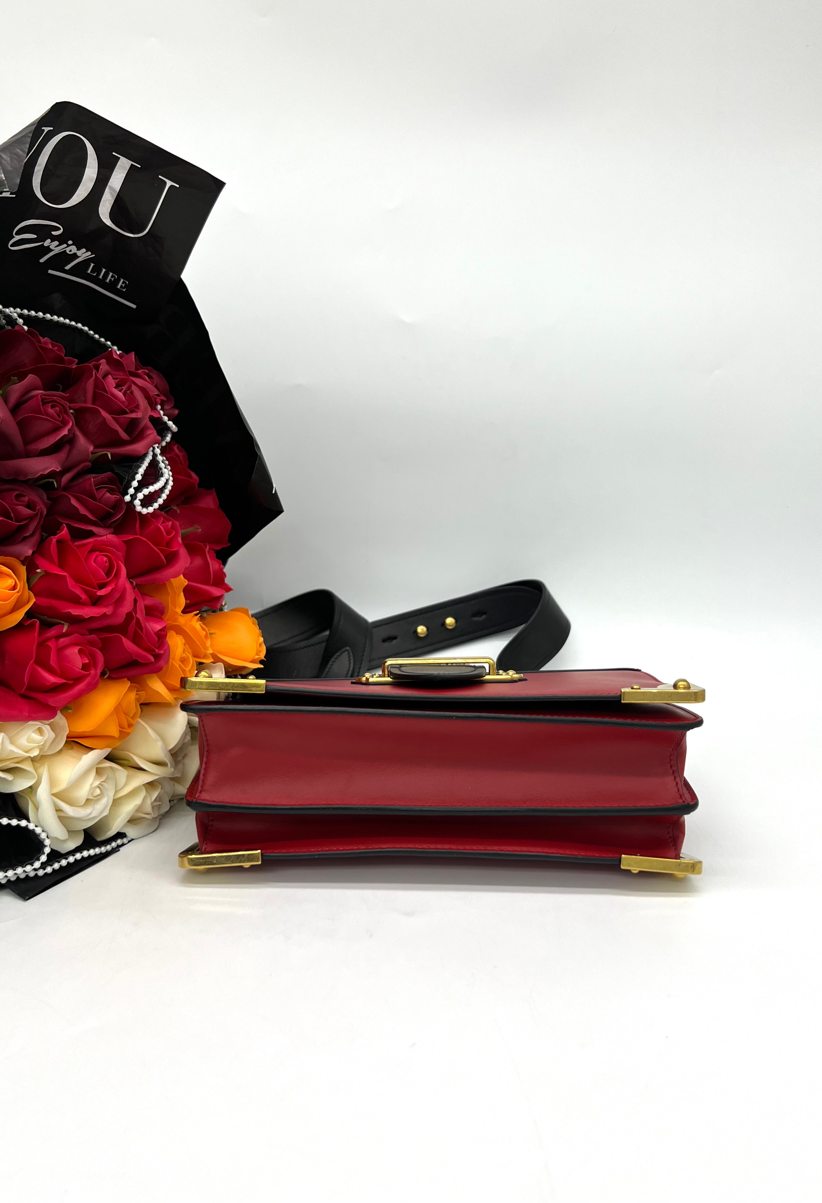 FAST DEAL PRADA CASHIER BAG CALFSKIN RED /BLACK GHW - Reeluxs