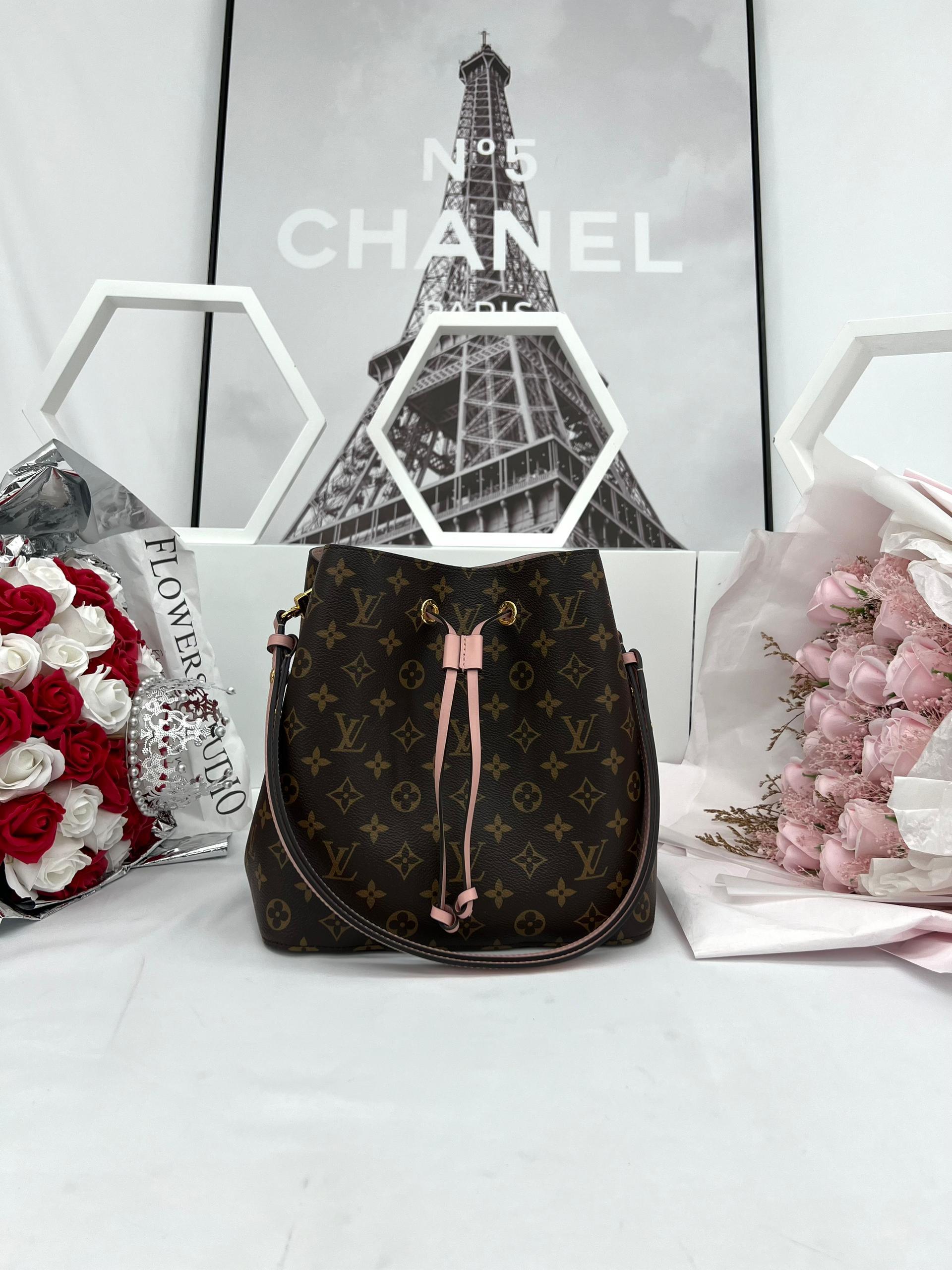 LOUIS VUITTON Neo Noe MM Rose Poudre - Reeluxs