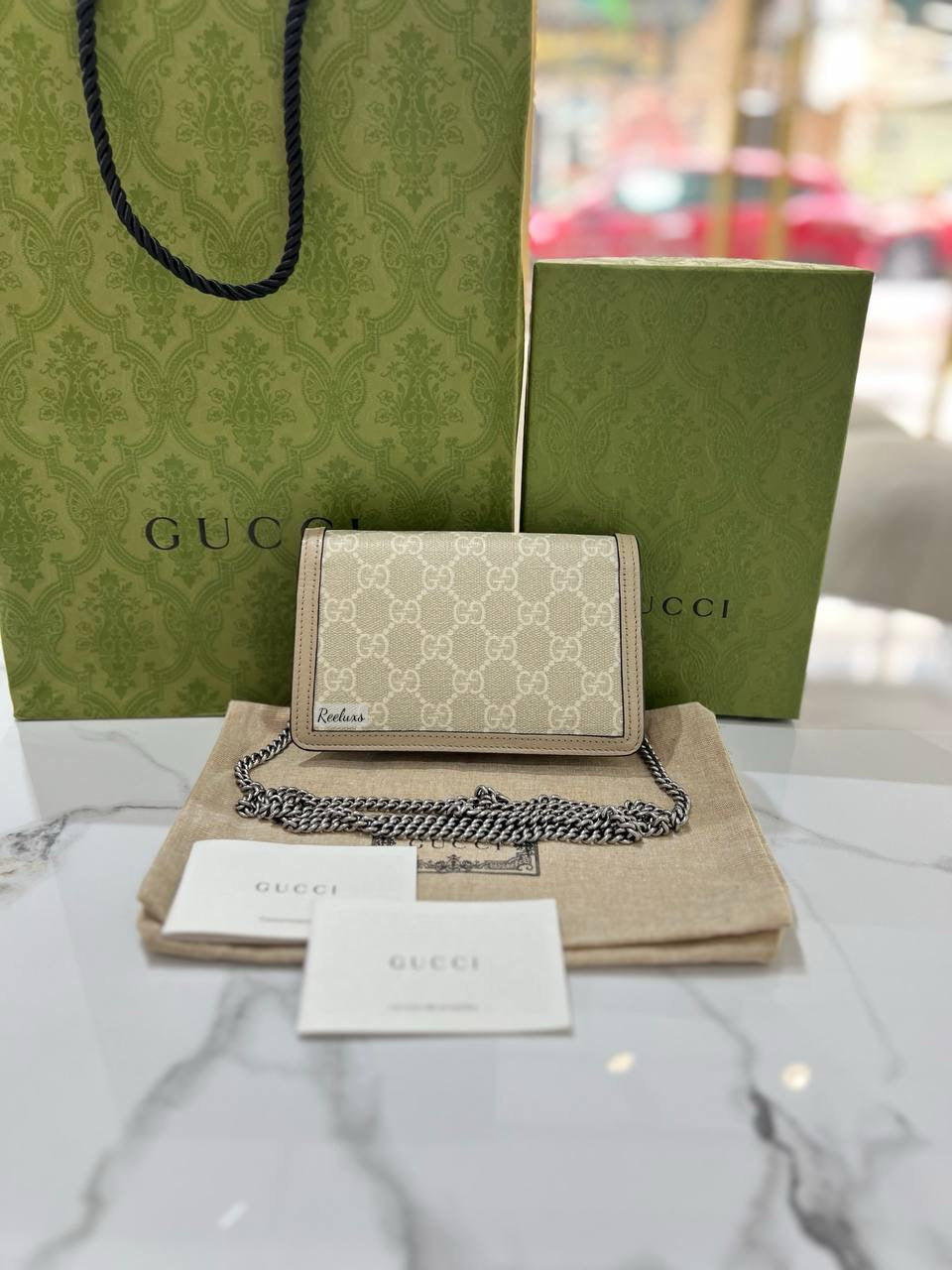 GUCCI Beige & White Dionysus Super Mini Crossbody Wallet On Chain