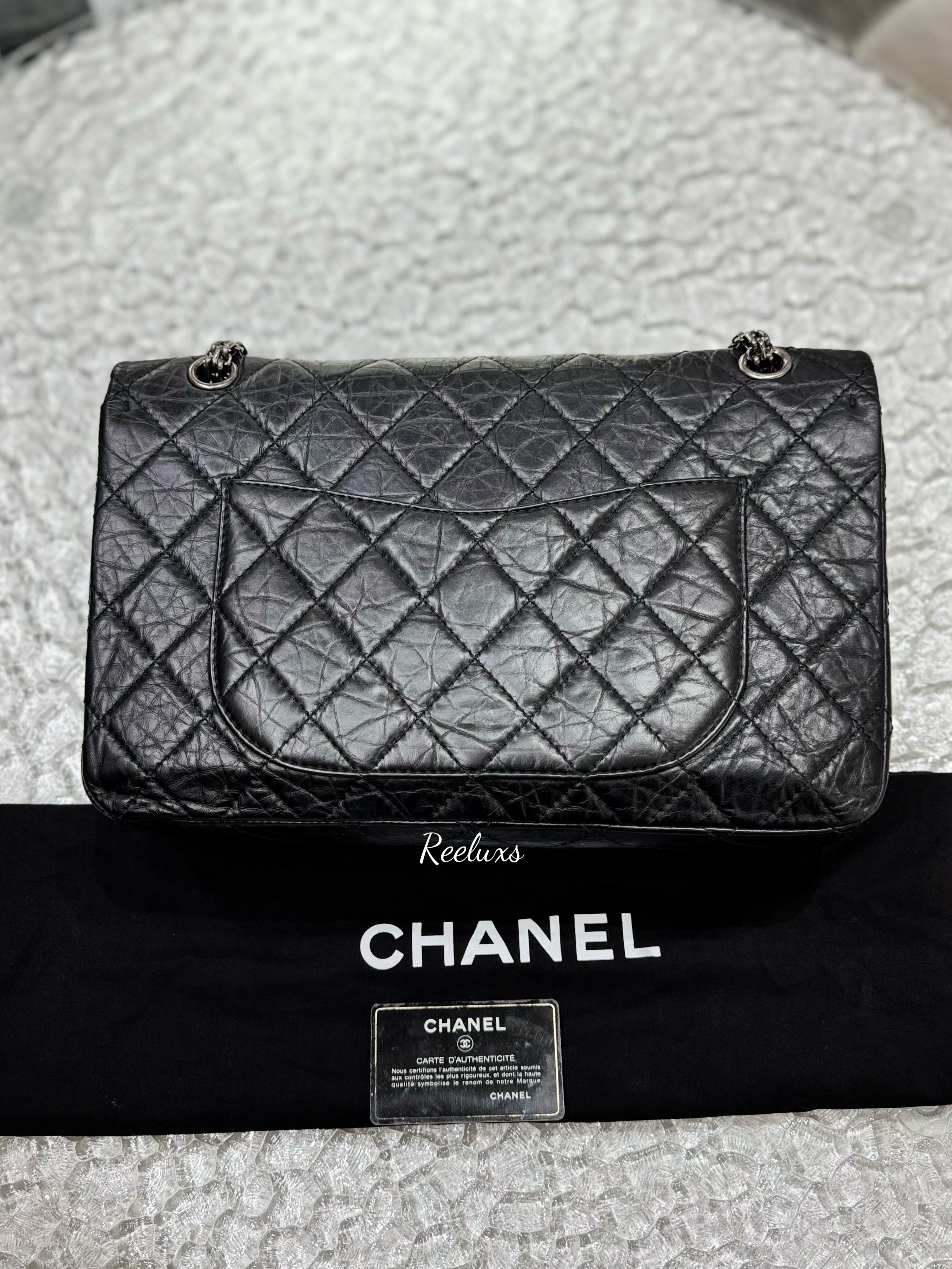 CHANEL Quilted Aged Leather Reissue 2.55 Classic Flap Bag GHW