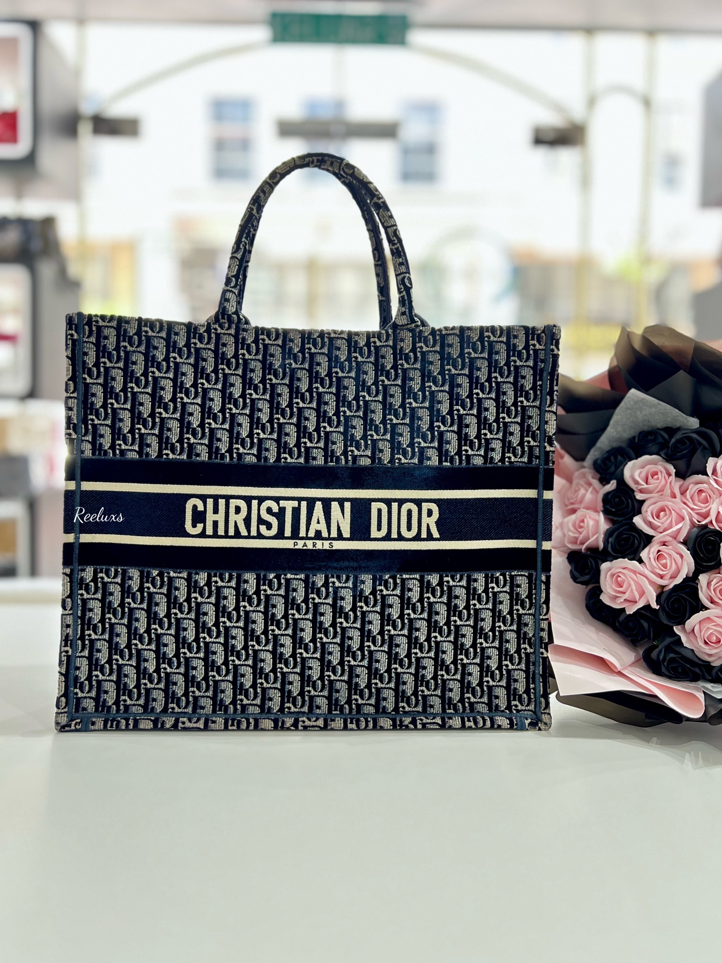 CHRISTIAN DIOR Large Dior Book Tote Blue Oblique Embroidery