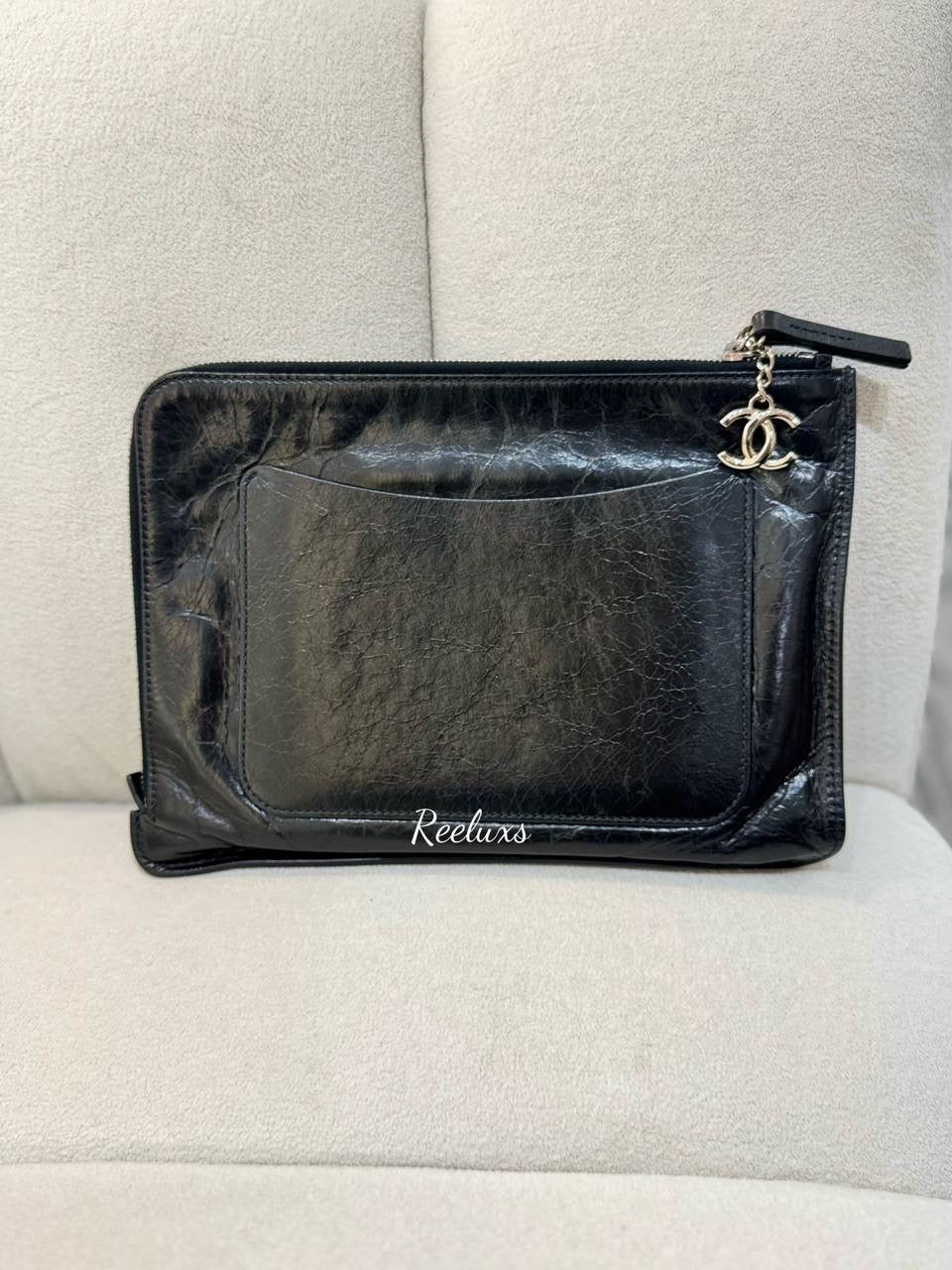 CHANEL Je Ne Suis En Solde Black Distressed Calfskin Pouch Clutch Bag