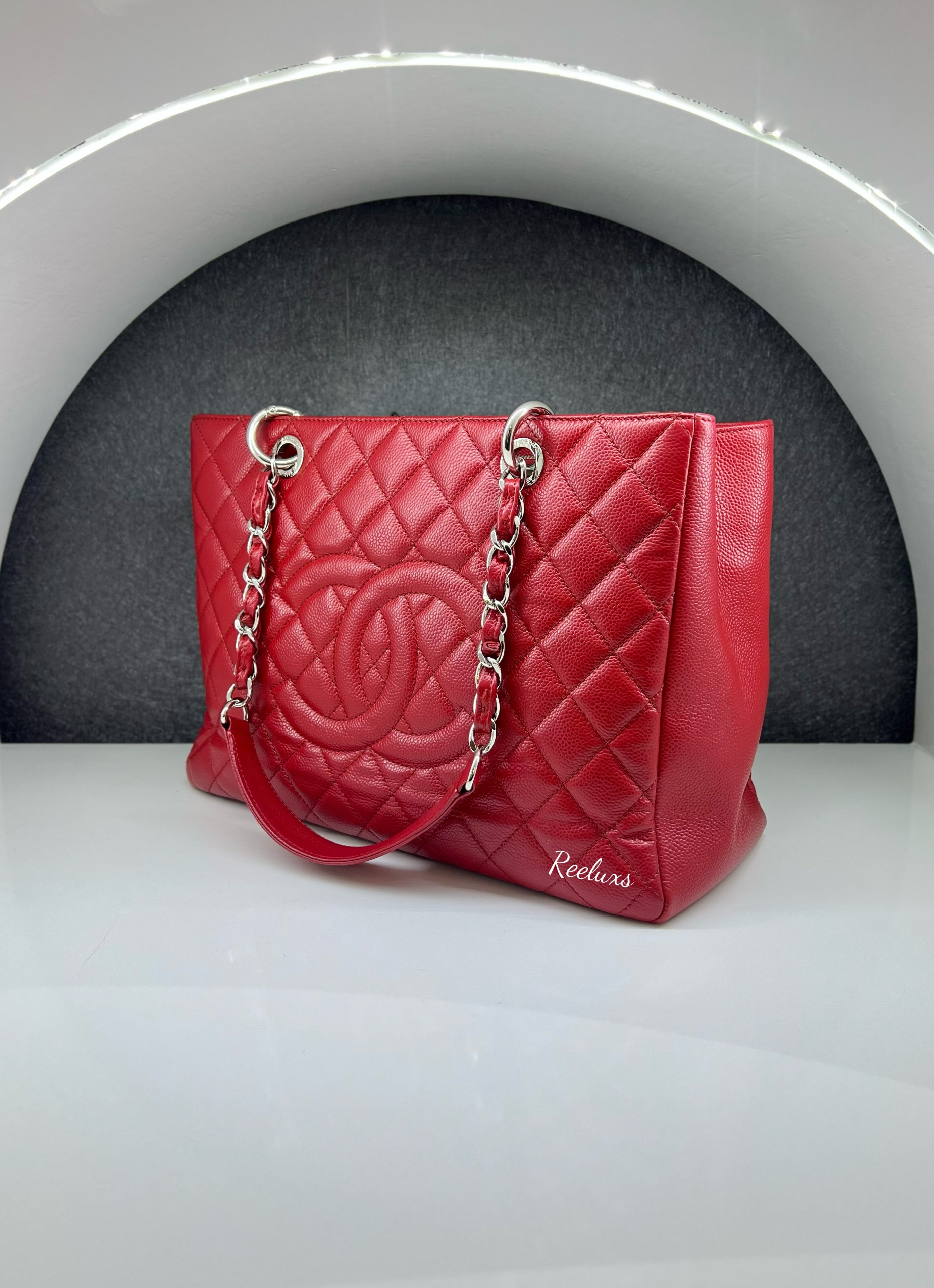 CHANEL Caviar Quilted Grand Shopping Tote GST Red