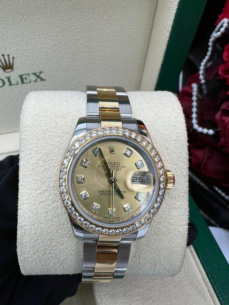 ROLEX Lady-Datejust
26mm Factory Champagne Diamond Dial Original Diamond - Reeluxs