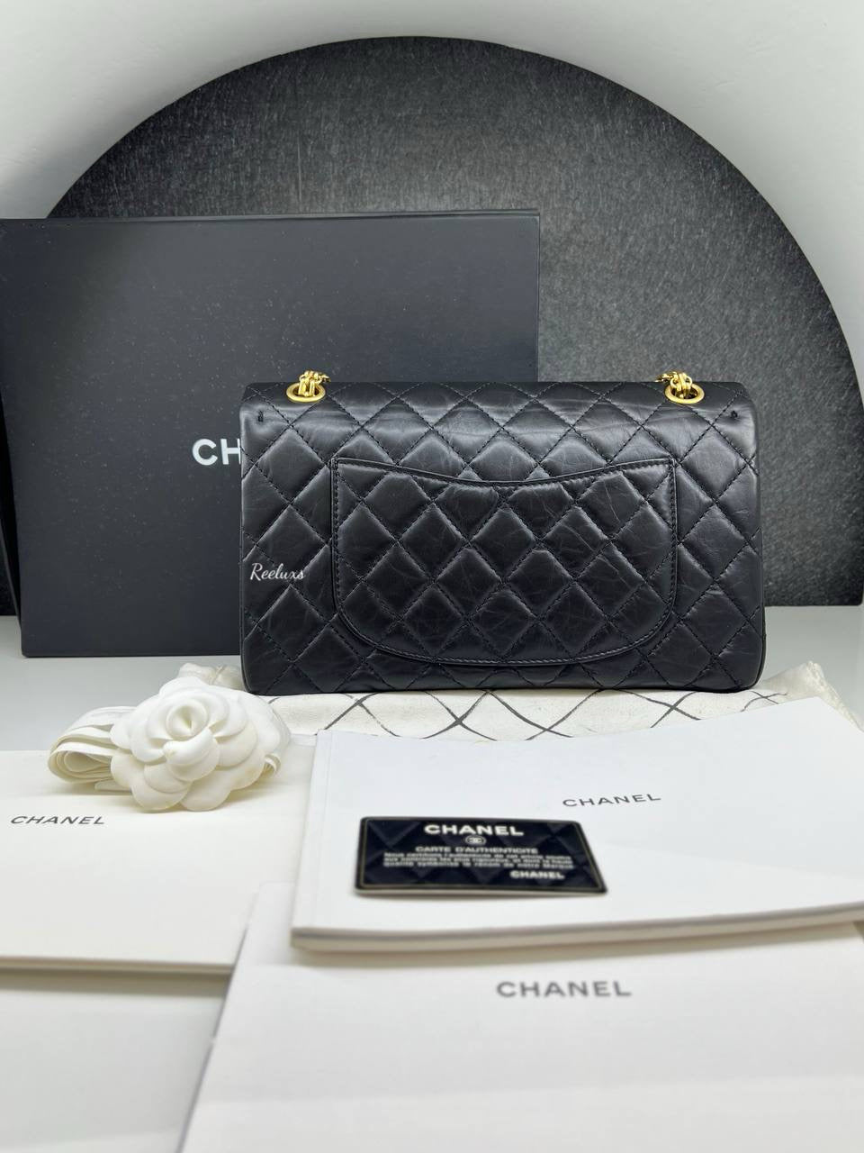 FULLSET CHANEL Quilted Aged Leather Reissue 2.55 Classic Flap Bag GHW