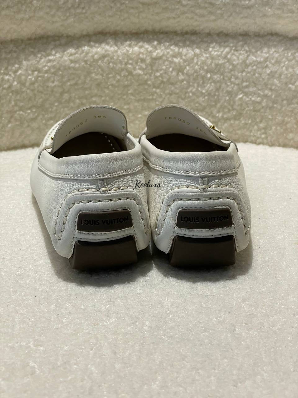 LOUIS VUITTON LV S - Lock Driving Loafers White Shoes Size 36 1/2