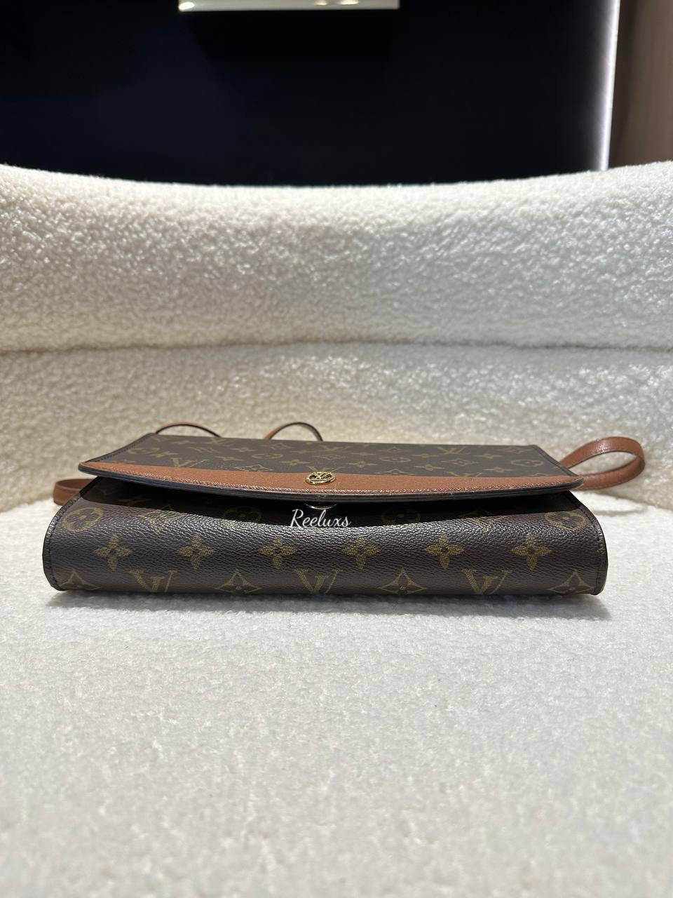 LOUIS VUITTON LV Monogram Canvas Vintage Pochette Bordeaux Bag