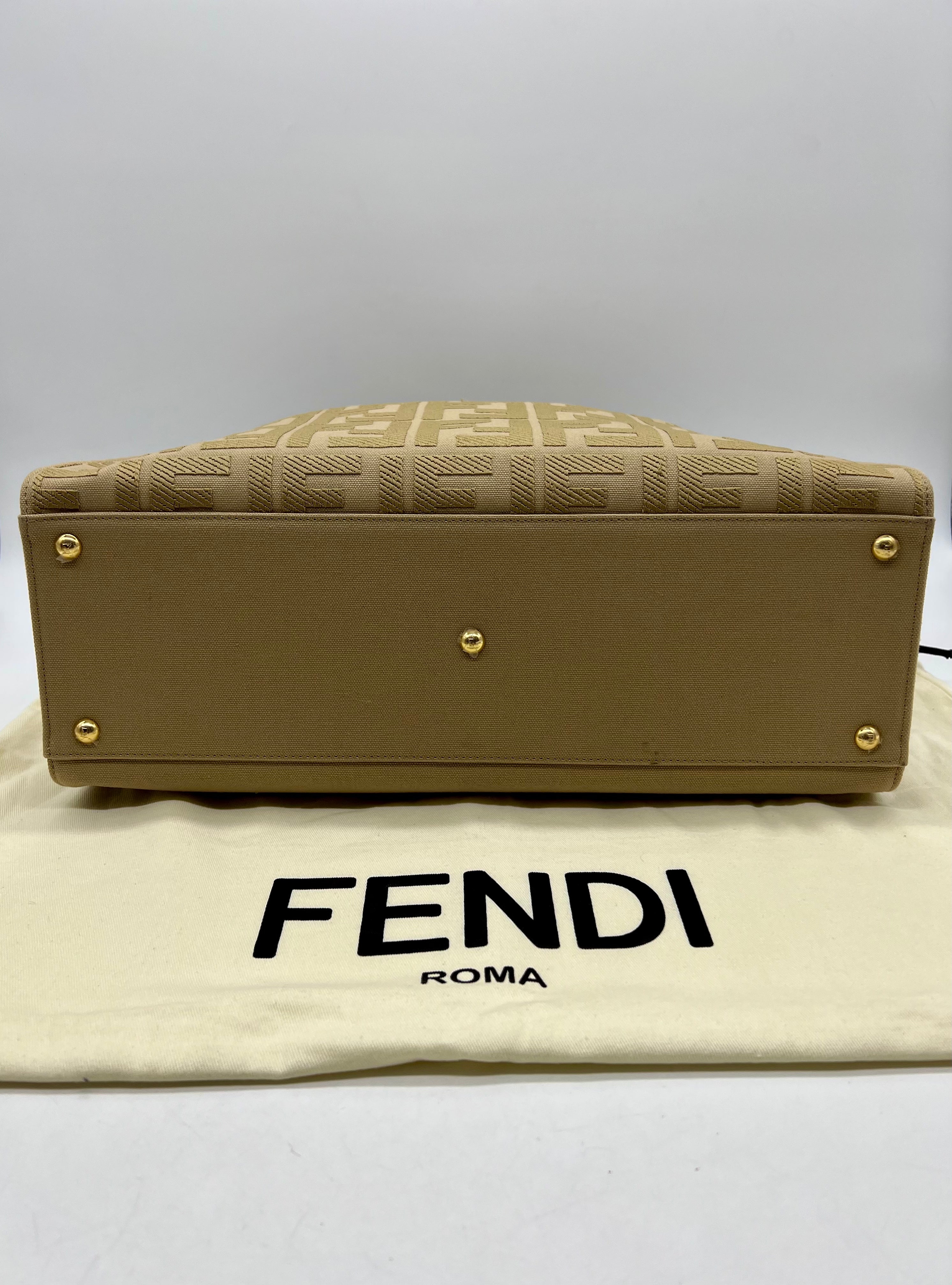 Fendi Medium FF Beige Canvas Peekaboo X-Tote - Reeluxs