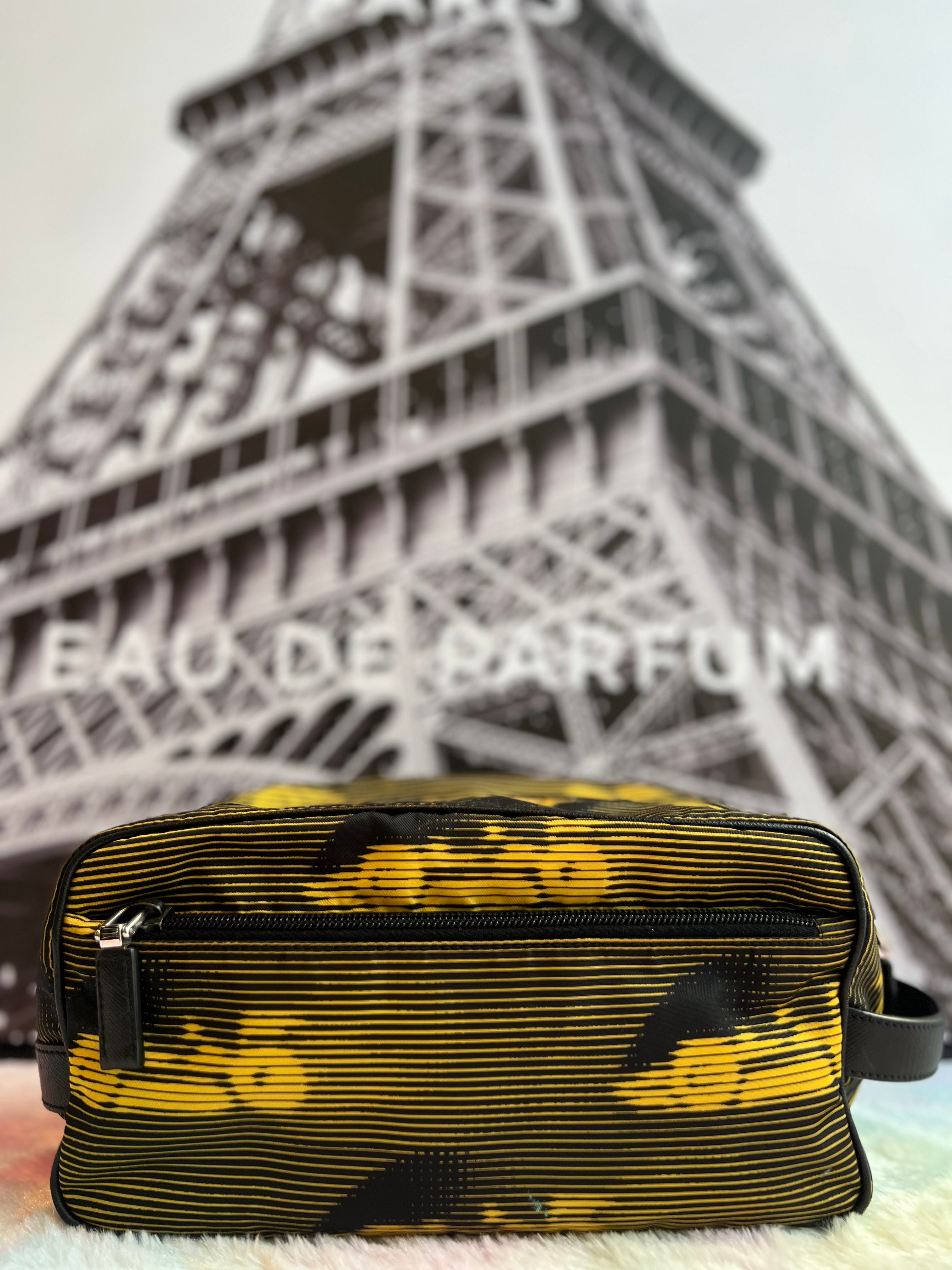 Prada Pouch for men - Reeluxs