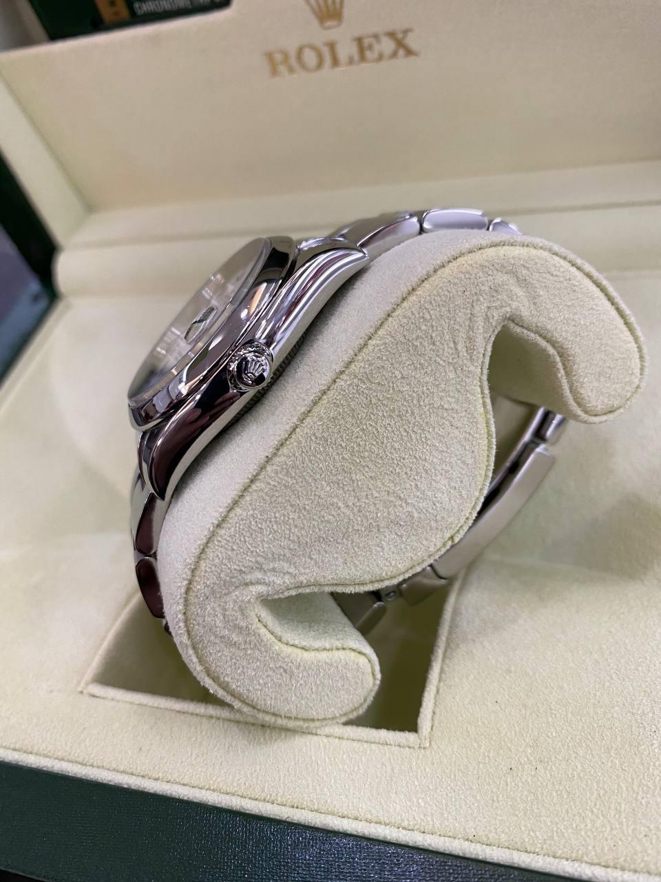 Rolex Oyster Perpetual Date White Dial Watch Ref115200 -full Set- - Reeluxs