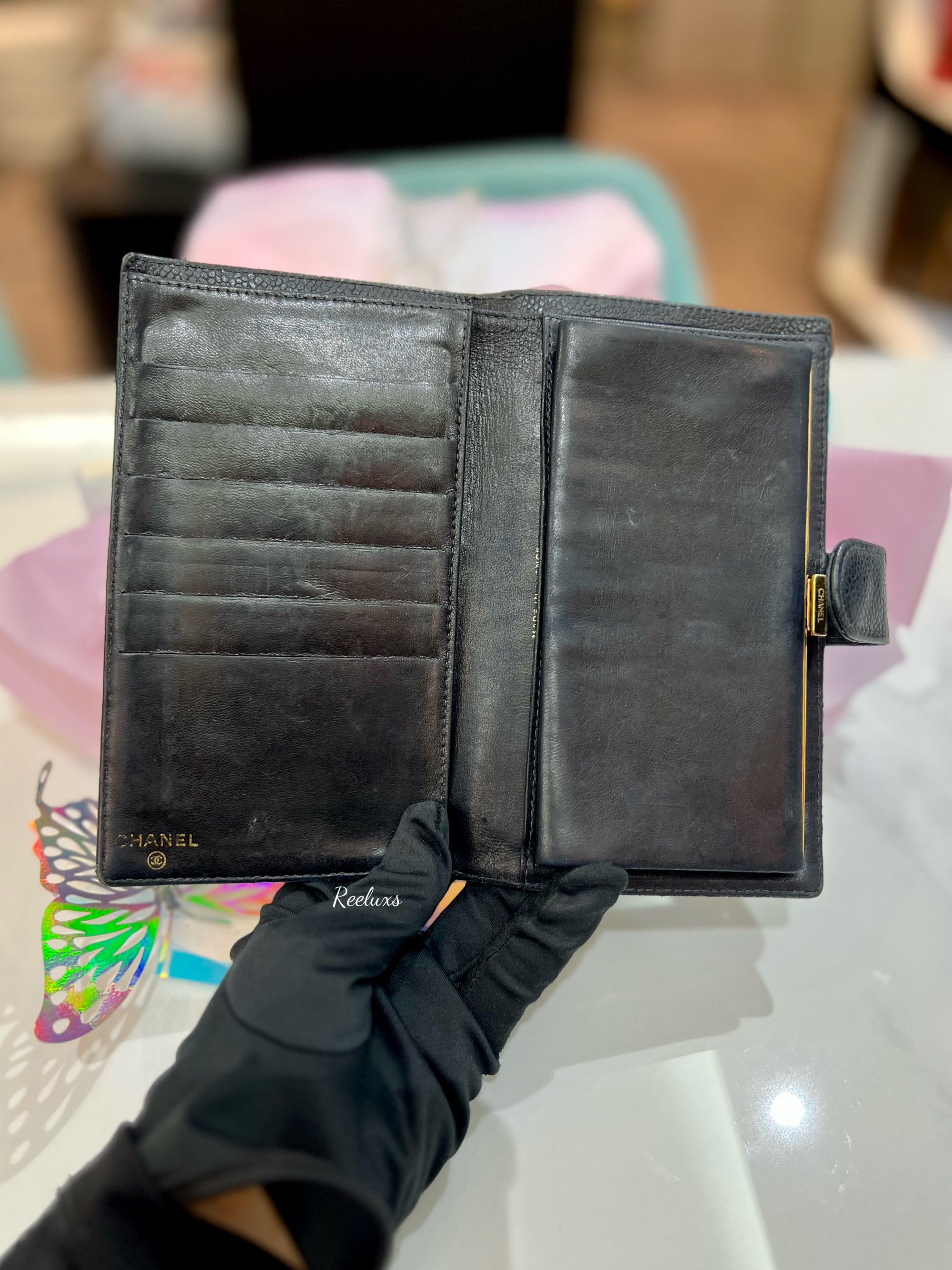 CHANEL Vintage CC Caviar Leather Bifold Wallet Black