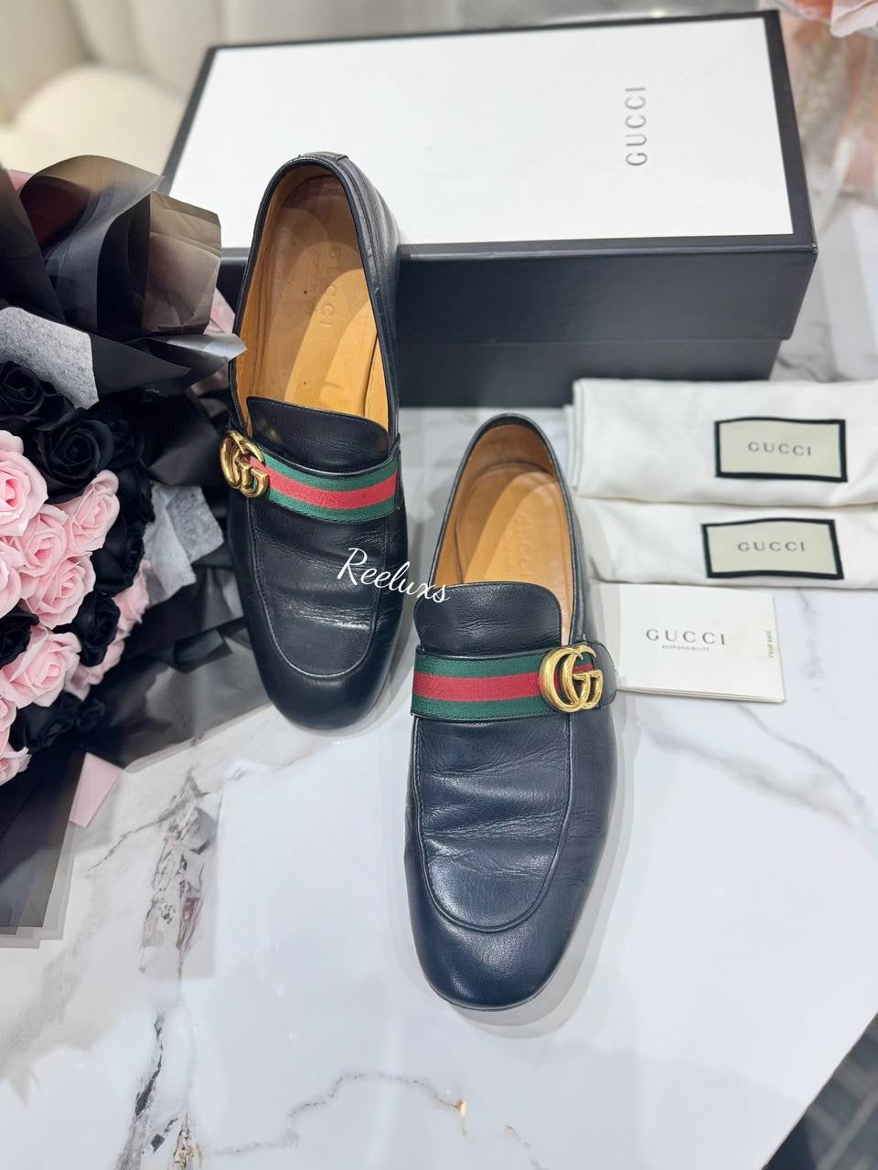 GUCCI Black Leather Marmont GG Loafers