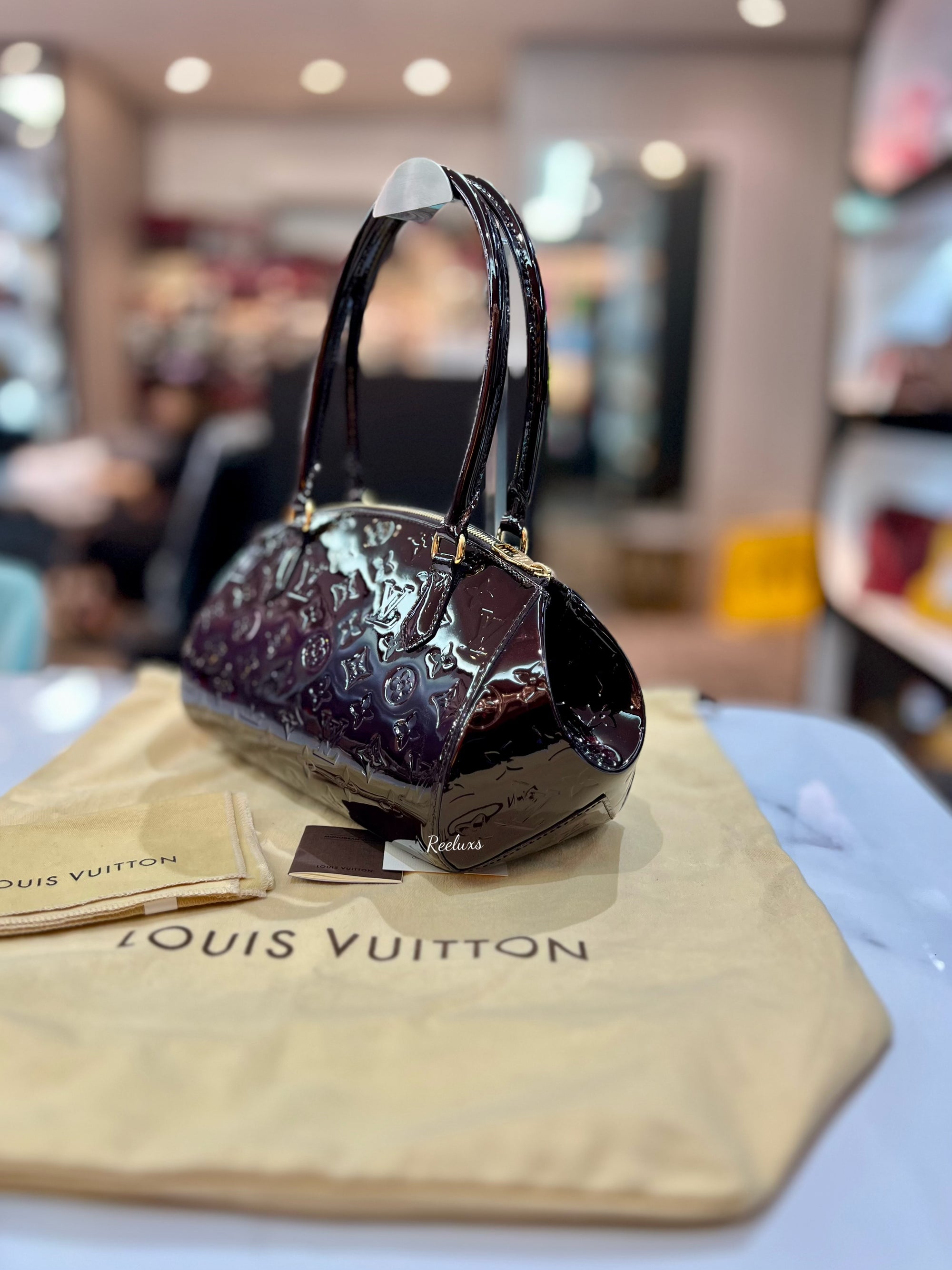 LOUIS VUITTON LV Amarante Monogram Vernis Sherwood PM Shoulder Bag