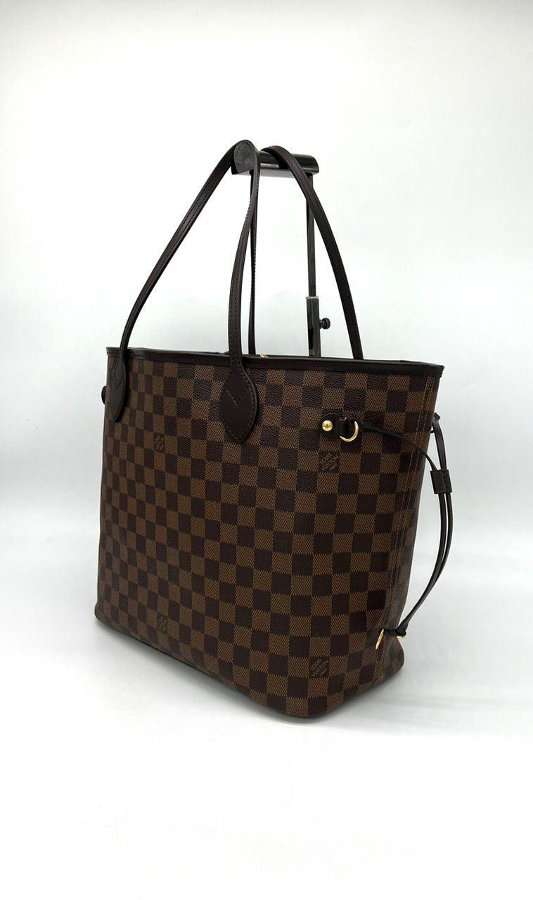 LOUIS VUITTON
Neverfull MM Shoulder Tote Bag - Reeluxs 