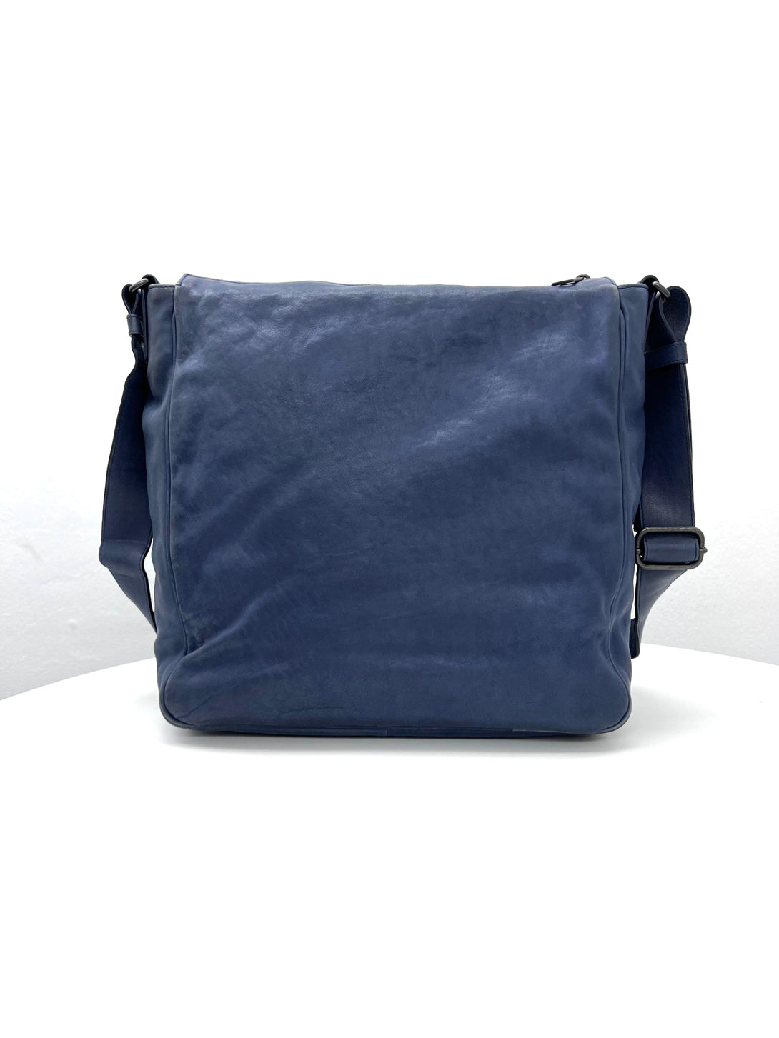 Bottega Veneta Blue Intrecciato LeatherCrossbody Bag - Reeluxs 