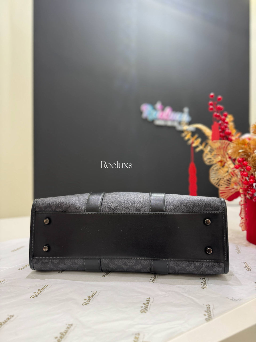 COACH Signature Canvas Wesley Tote Bag  /Black Color Men