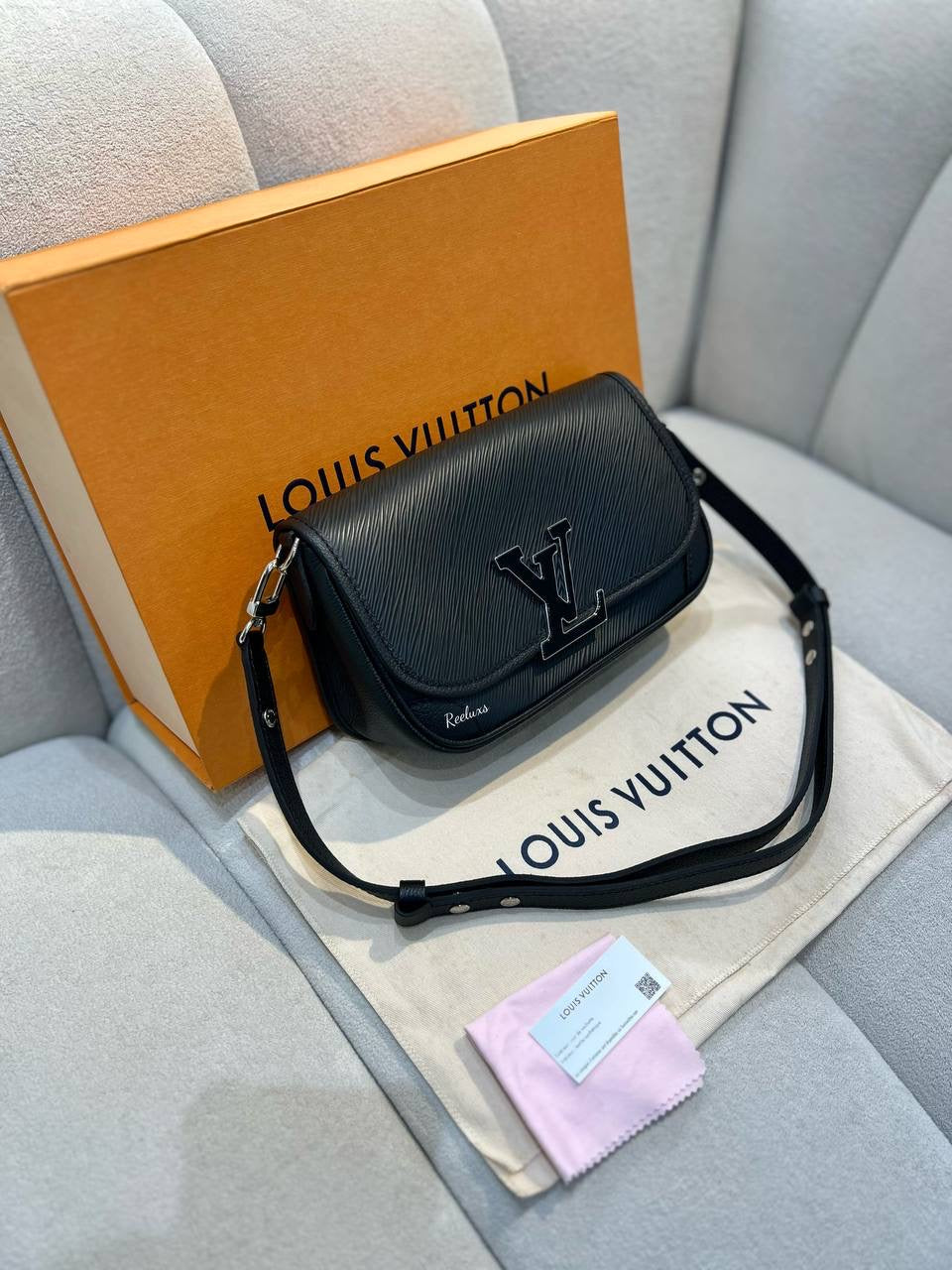 FULLSET NFC LOUIS VUITTON LV BUCI Epi Leather Shoulder Bag