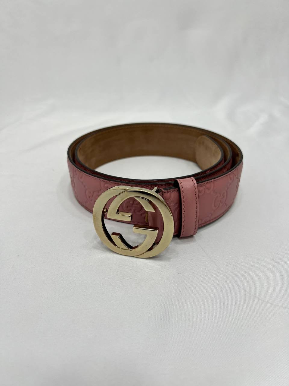 GUCCI Pink Guccissima Leather Interlocking GG Buckle Belt