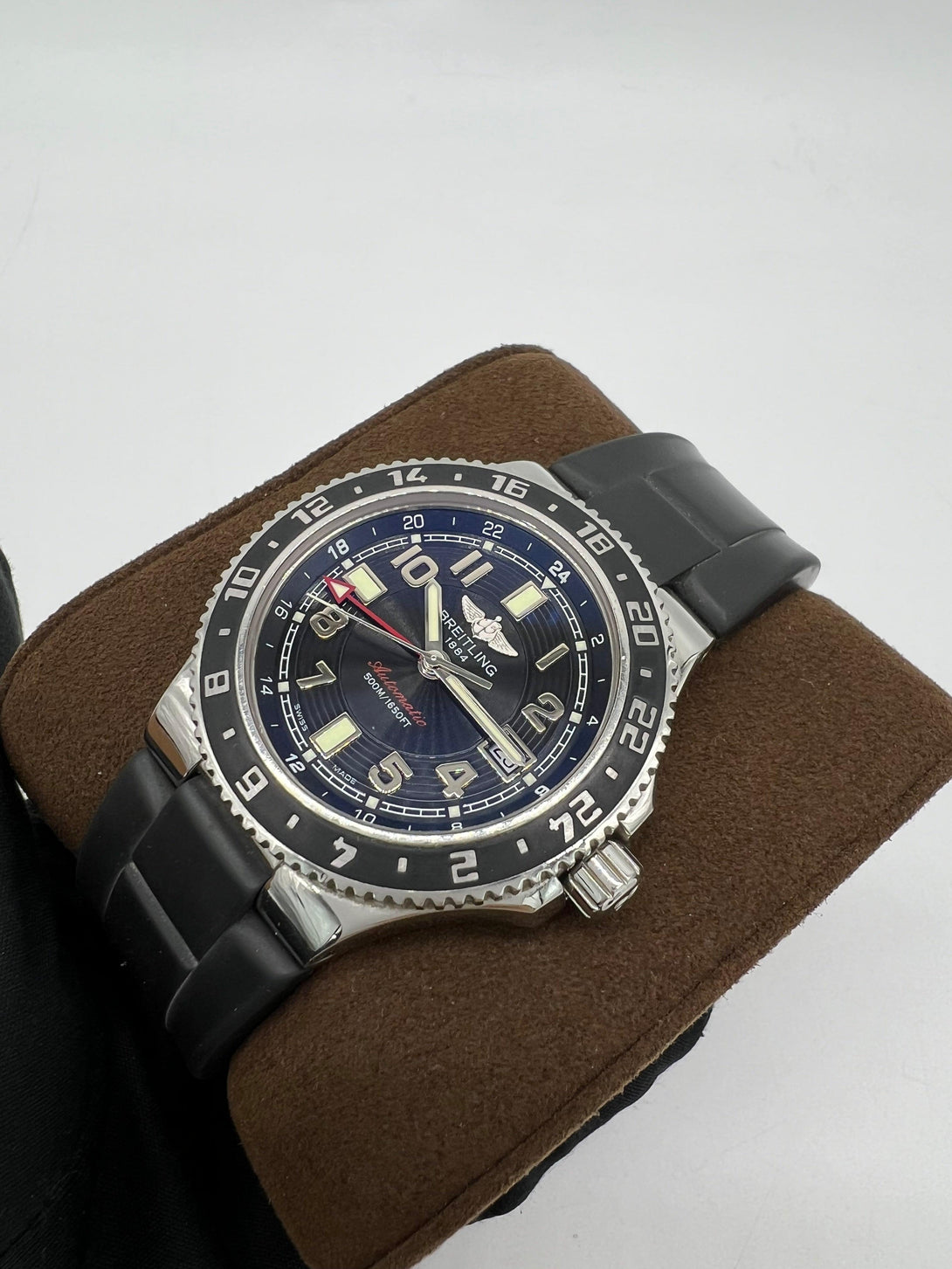 BREITLING GMT Superocean Black Men's Rubber Strap Watch - Reeluxs 