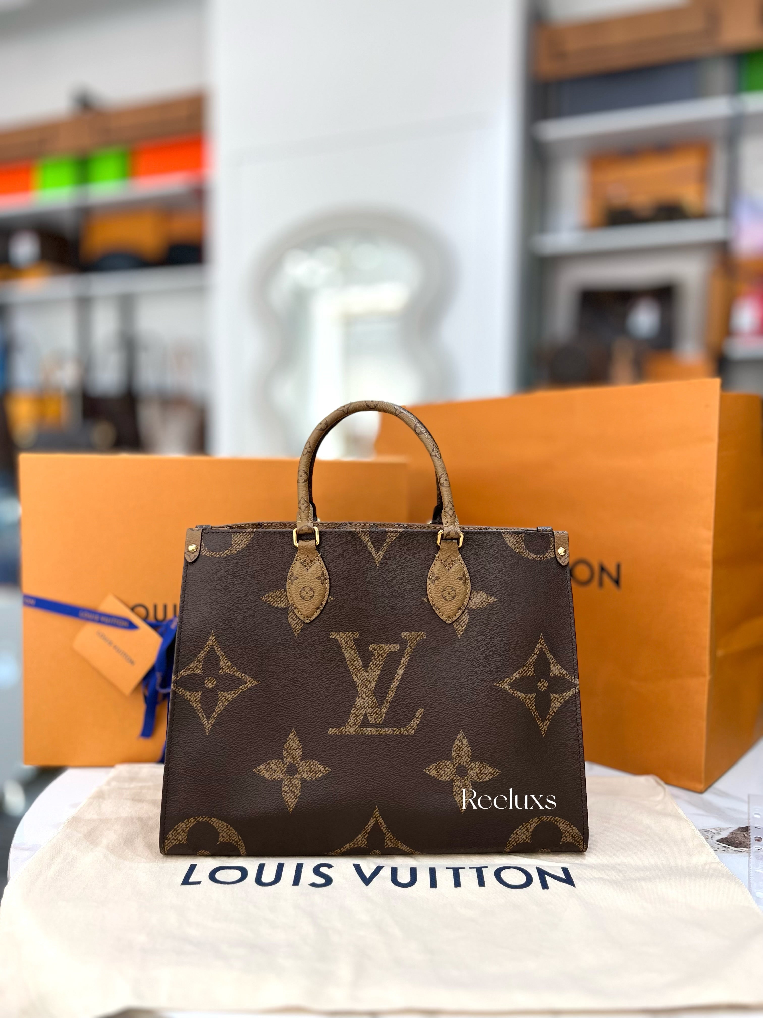 LOUIS VUITTON LV OnTheGo MM Monogram Canvas Handbag
