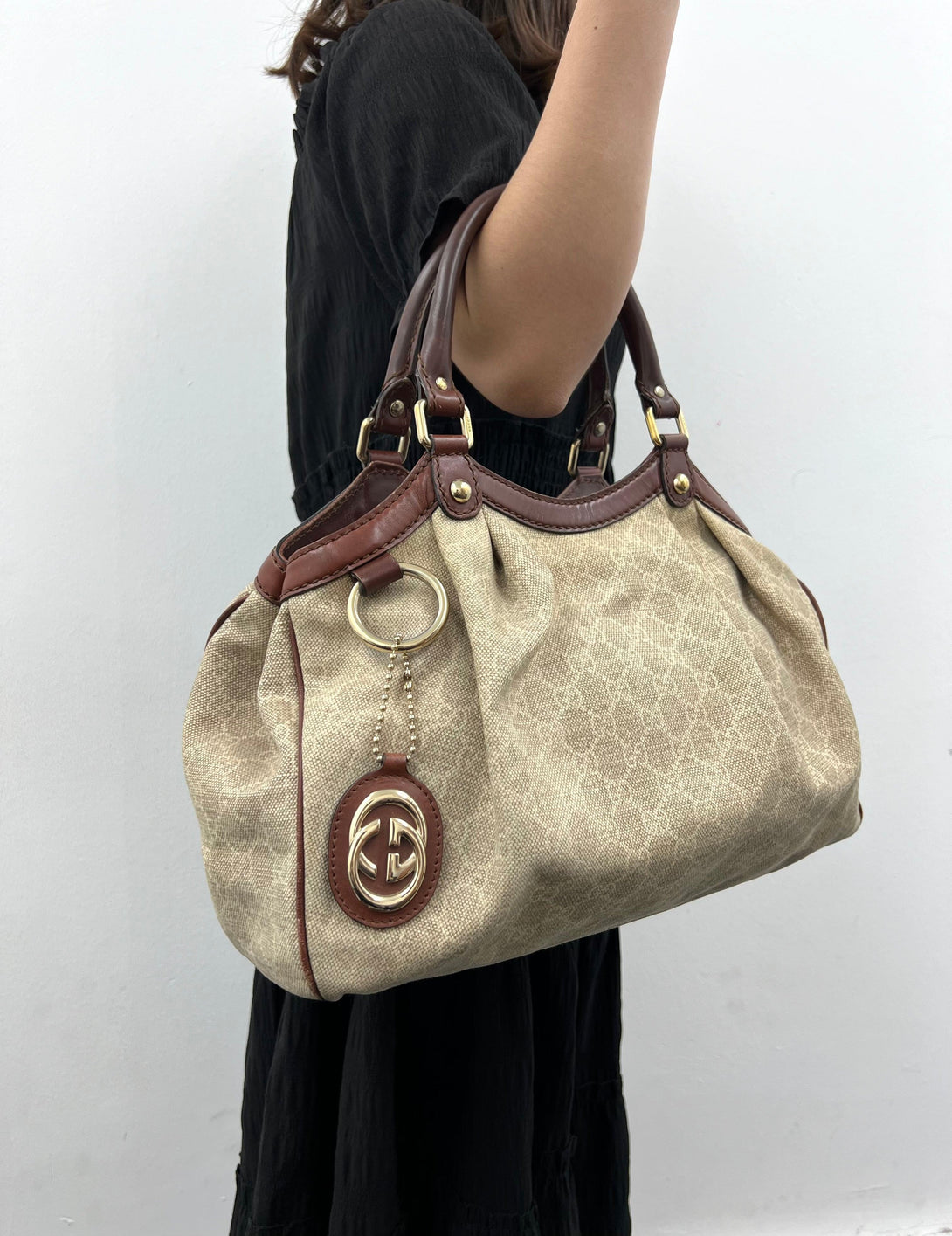 Gucci Ladies Tote Handbag GG
Canvas Beige Brown - Reeluxs 