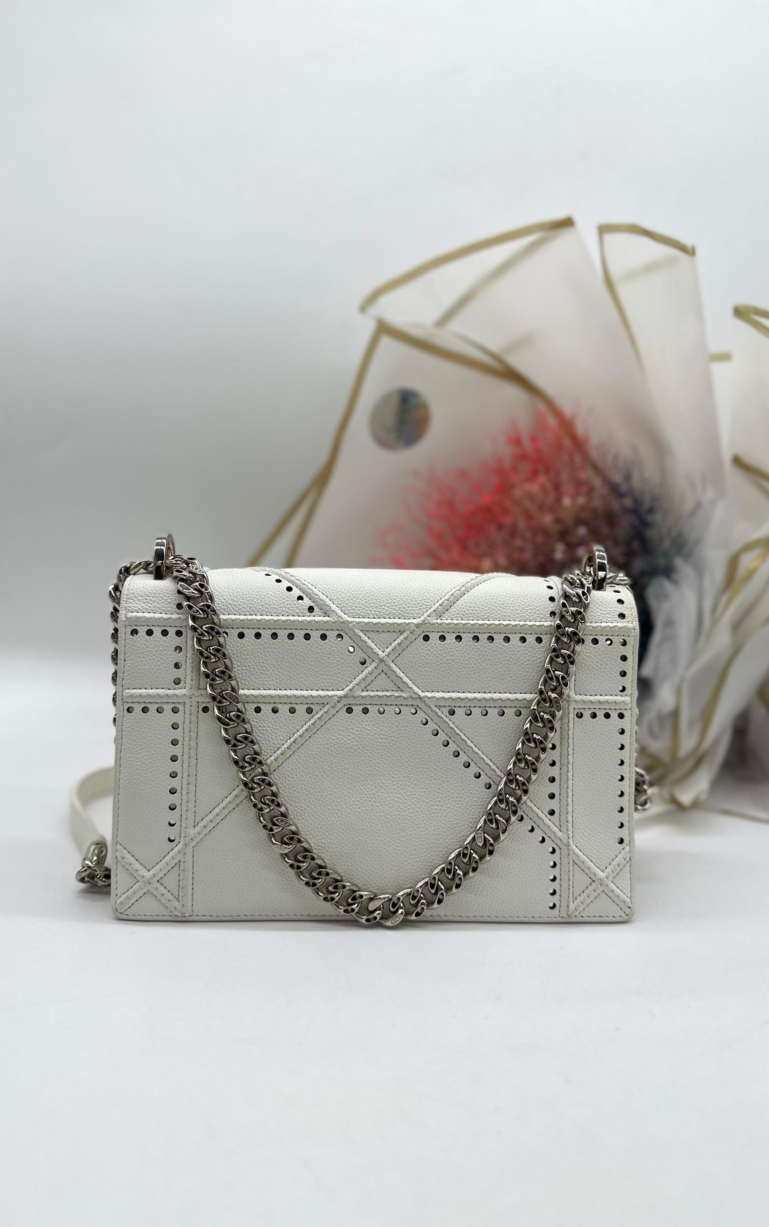 CHRISTIAN DIOR Diorama Medium Broken White Leather Shoulder Bag - Reeluxs 