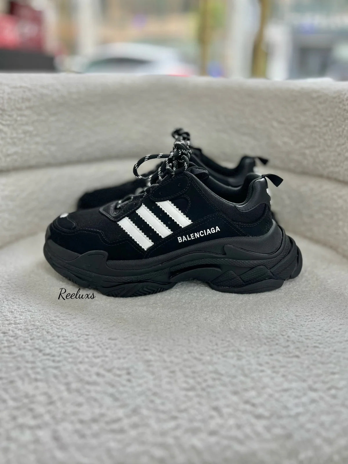 Balenciaga S Trainers Shoe In Black White Size 42