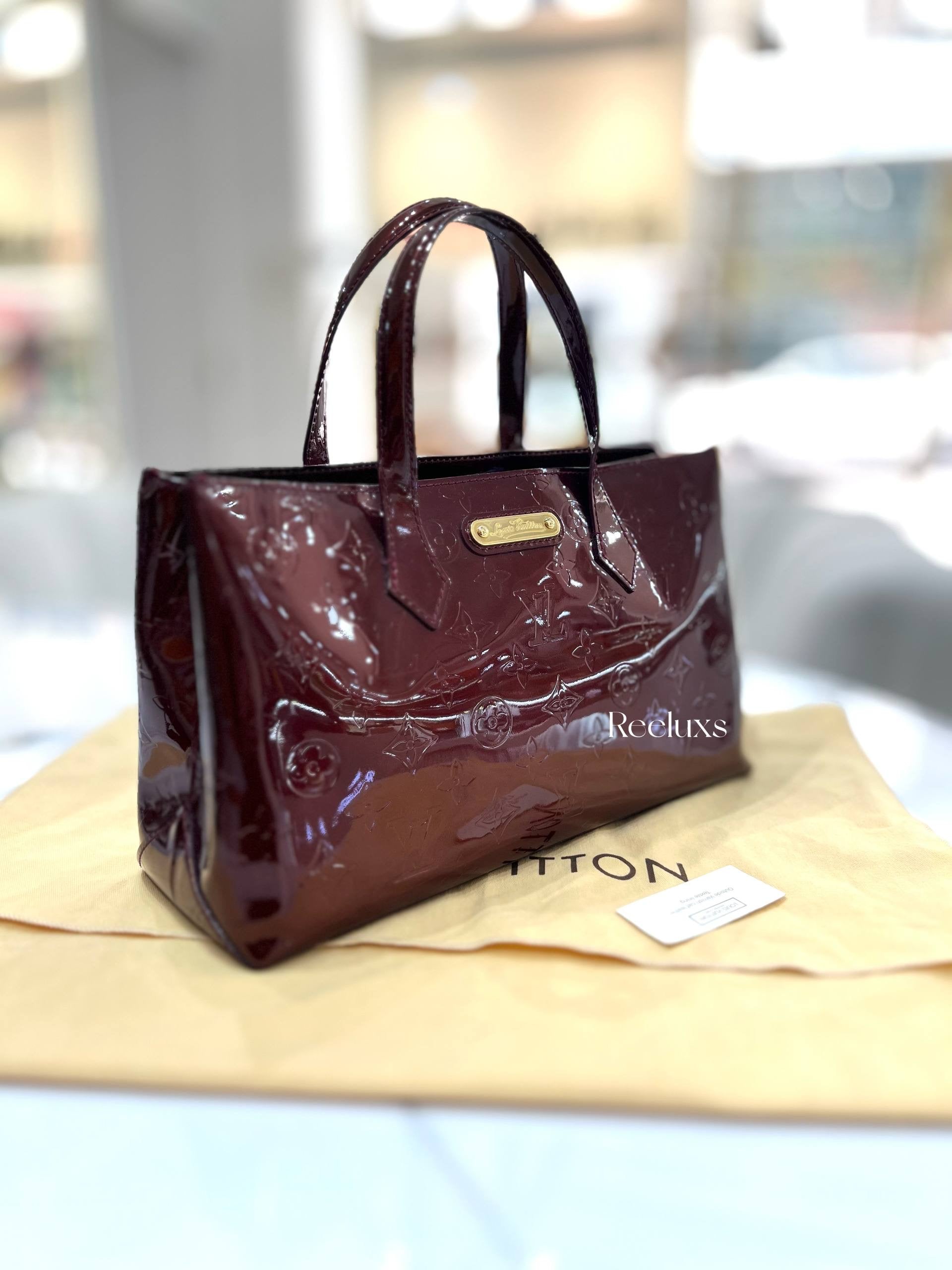 LOUIS VUITTON Monogram Vernis Wilshire PM Handbag