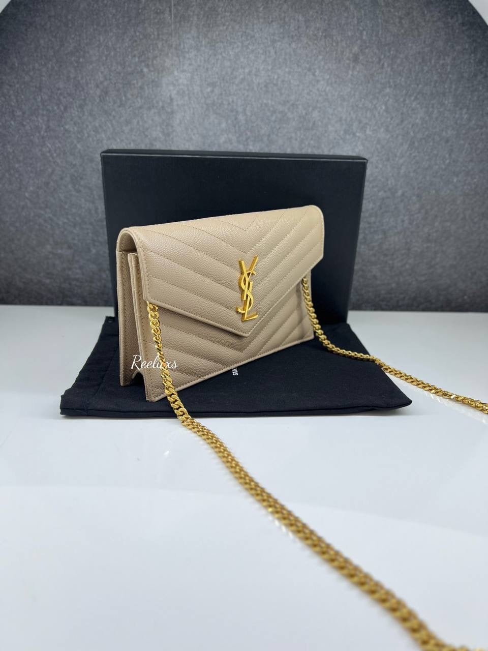 YVES SAINT LAURENT YSL Cassandra Leather Chain Wallet GHW Sling Bag( WOC )