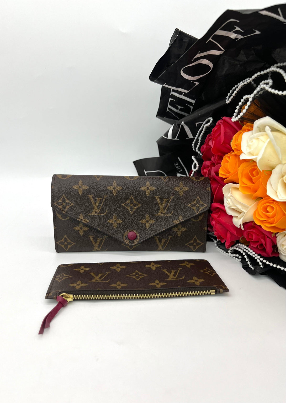 LOUIS VUITTON
Monogram Josephine Wallet - Reeluxs 