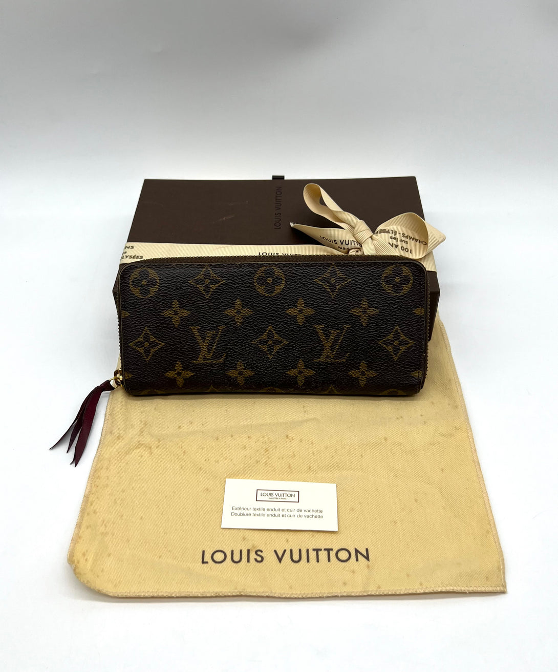 LOUIS VUITTON Clemence wallet - Reeluxs 