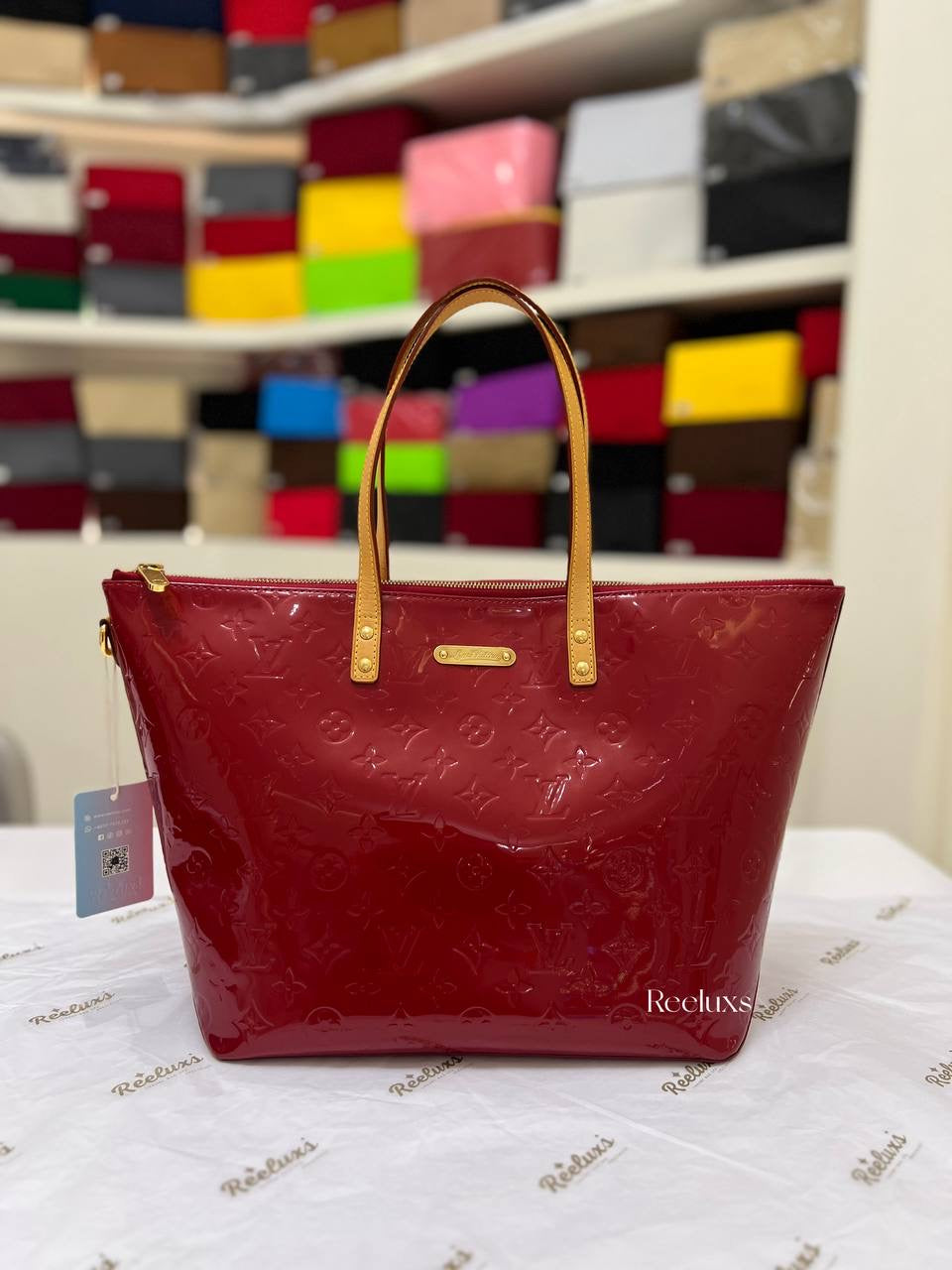 LOUIS VUITTON Bellevue GM Monogram Vernis Tote