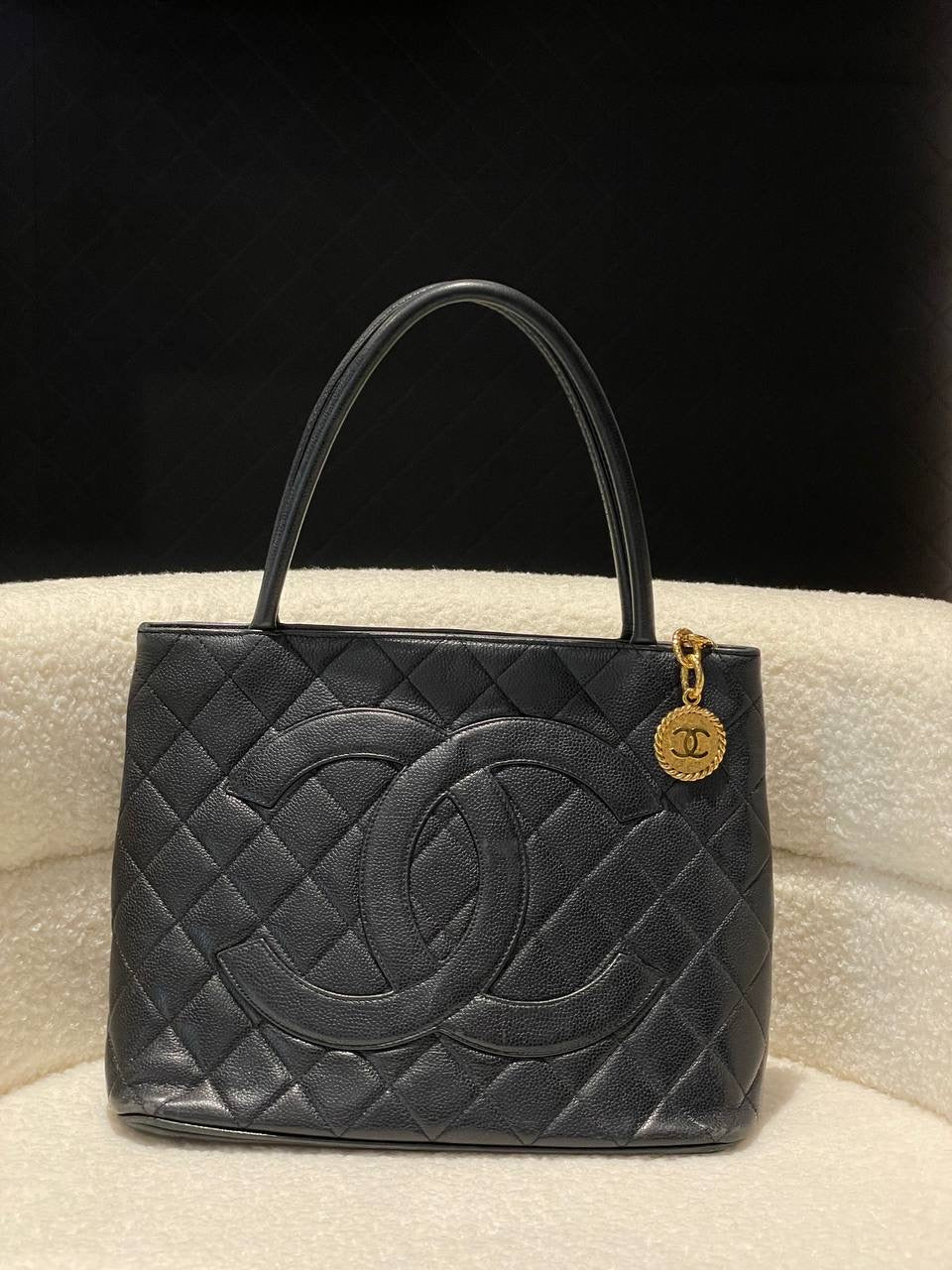 CHANEL Medallion black gold hardware Tote Bag