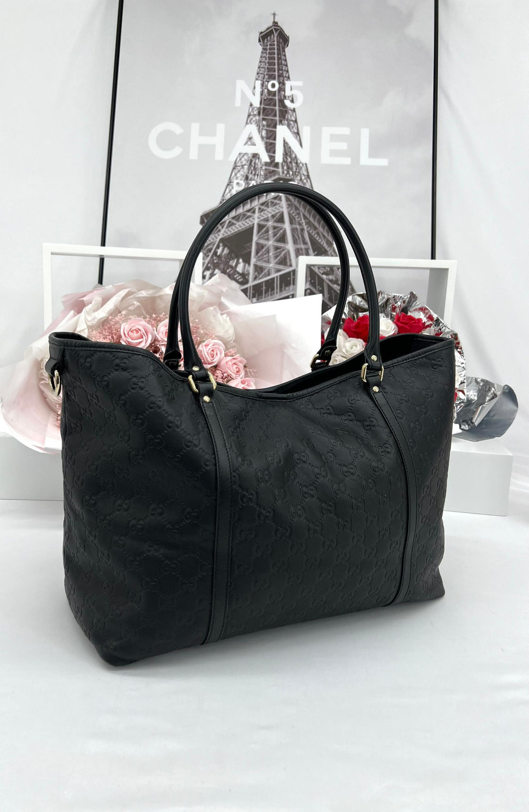 GUCCI Guccissima Leather Shopping Tote Black - Reeluxs 