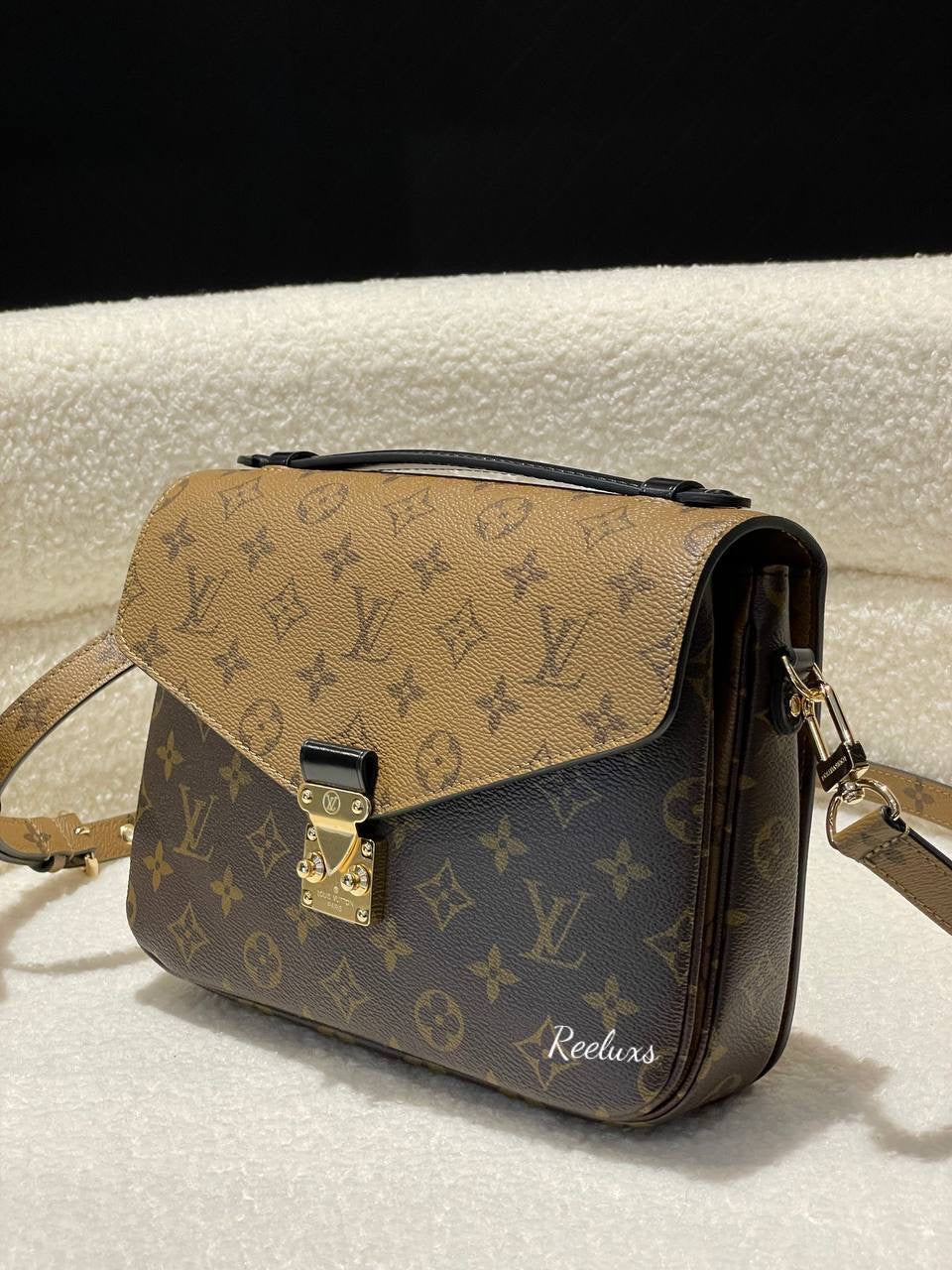FULL SET LOUIS VUITTON LV NFC  Pochette Metis MM Monogram Shoulder Bag