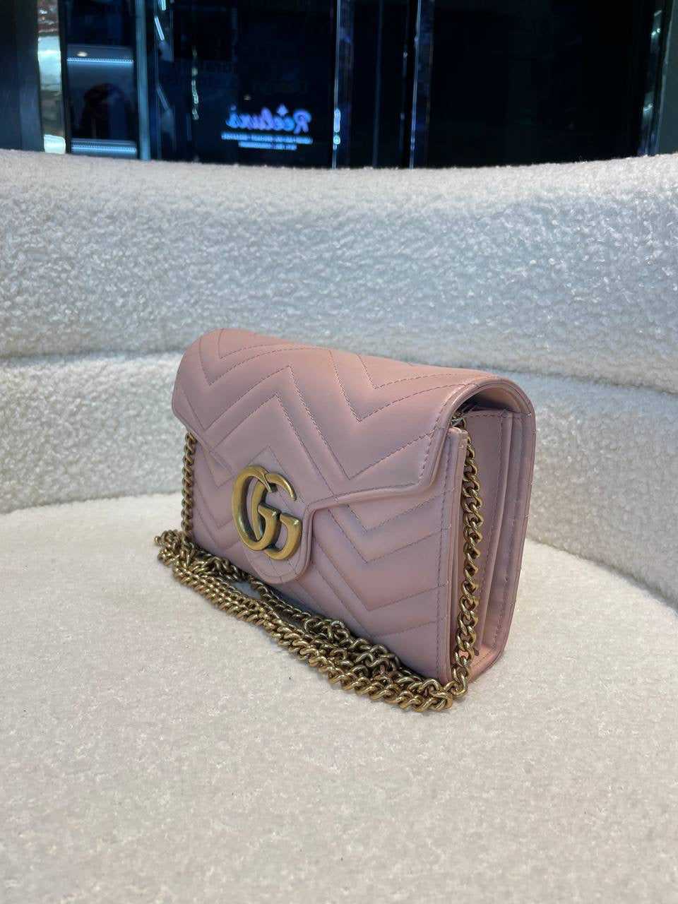 GUCCI GG Pattern Marmont Matelasse Leather Wallet on Chain
