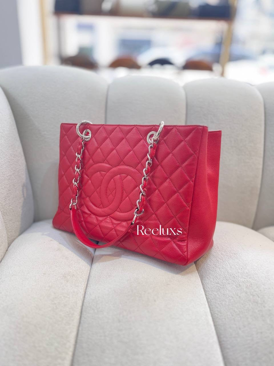 CHANEL Caviar Quilted Grand Shopping Tote GST Red