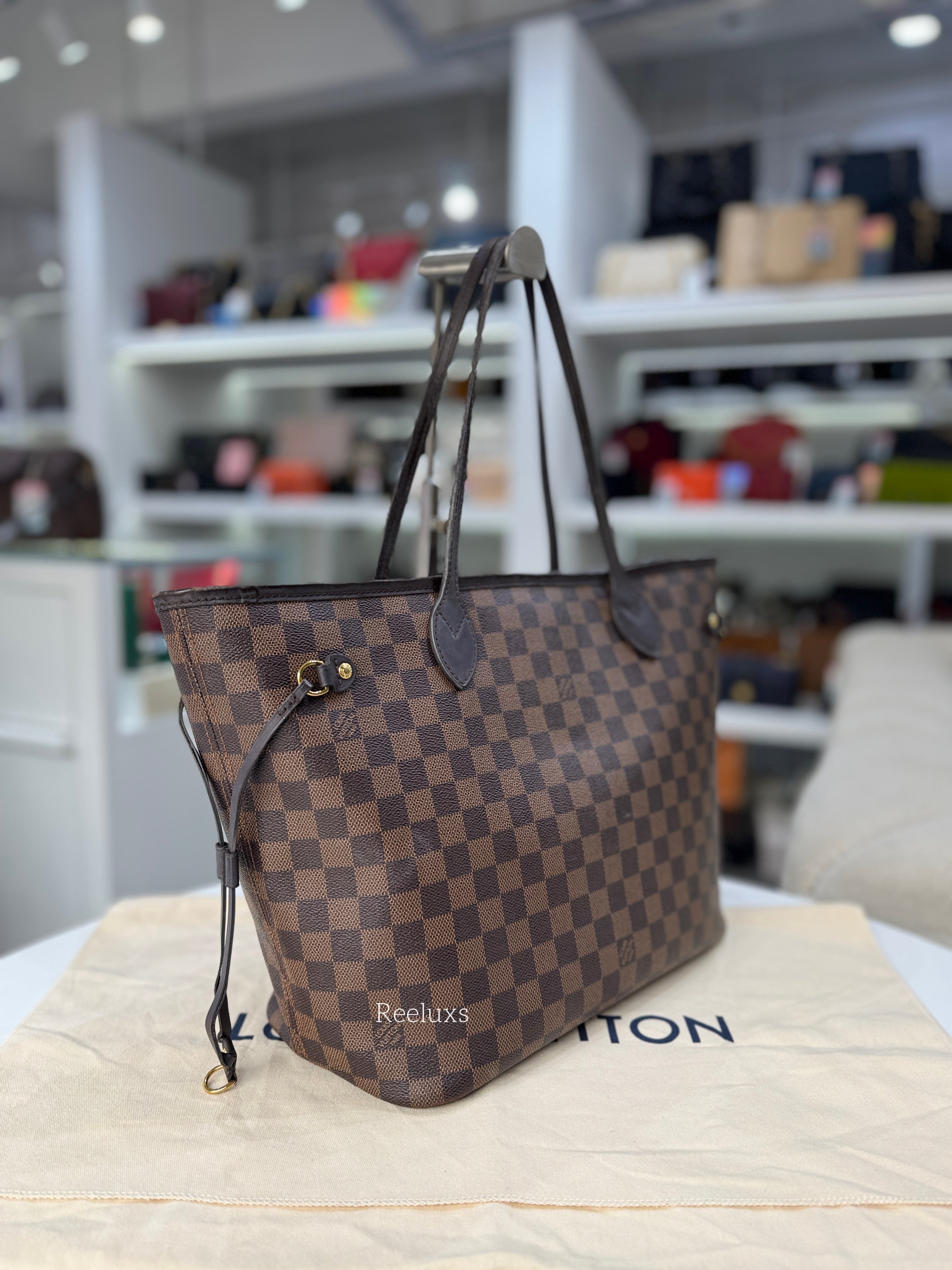 LOUIS VUITTON LV Neverfull MM Tote bag Damier Ebene Canvas