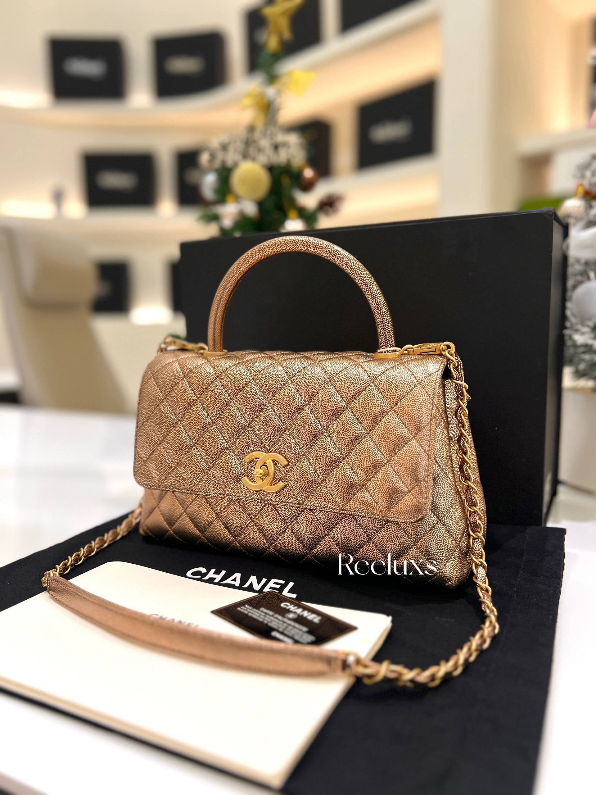 FULLSET CHANEL COCO Handle Flap Metallic Caviar Quilted Medium GHW Shoulder Bag