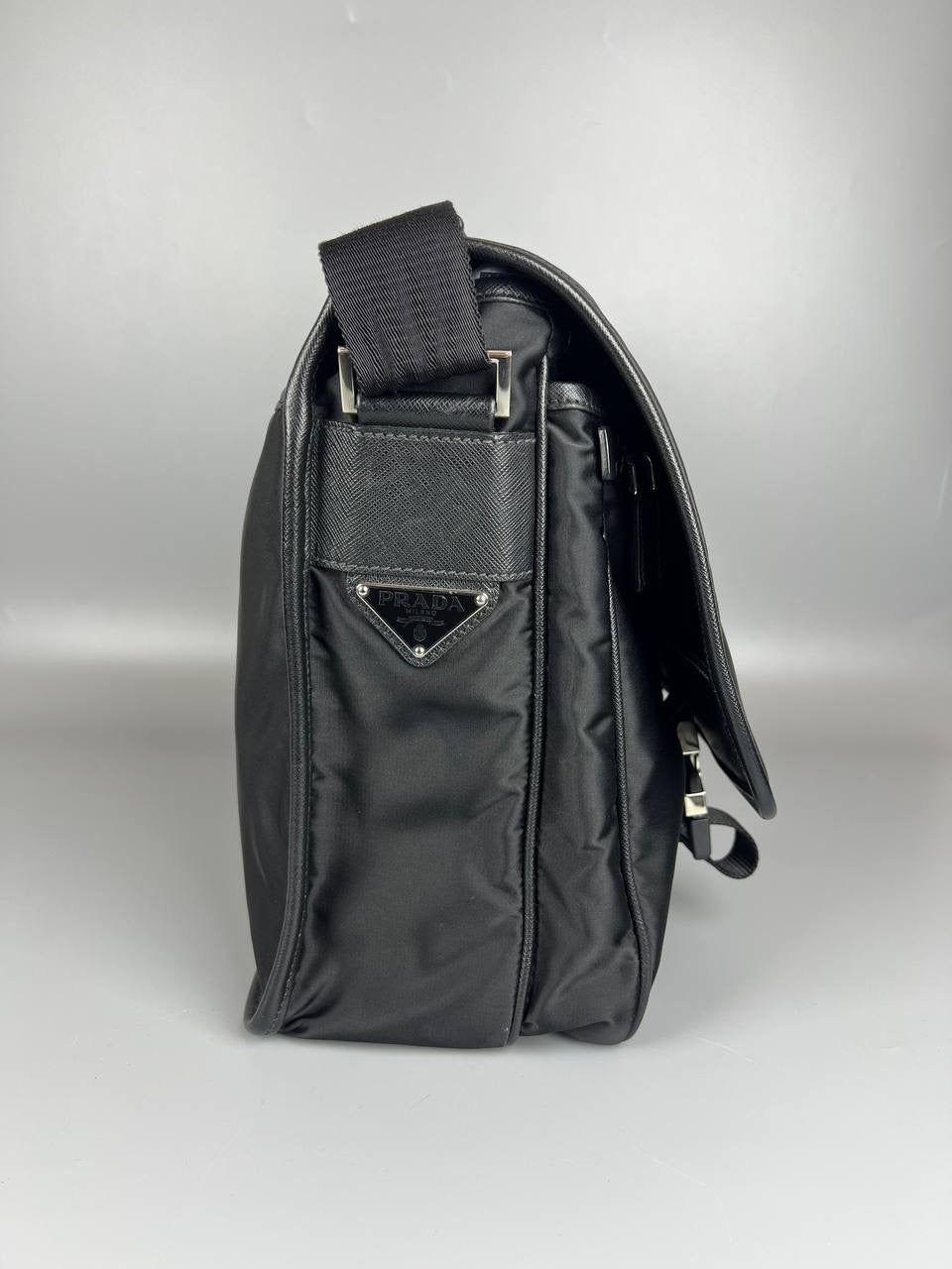 PRADA Tessuto Messenger Bag