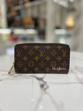 LOUIS VUITTON LV Zippy Wallet In Monogram Canvas