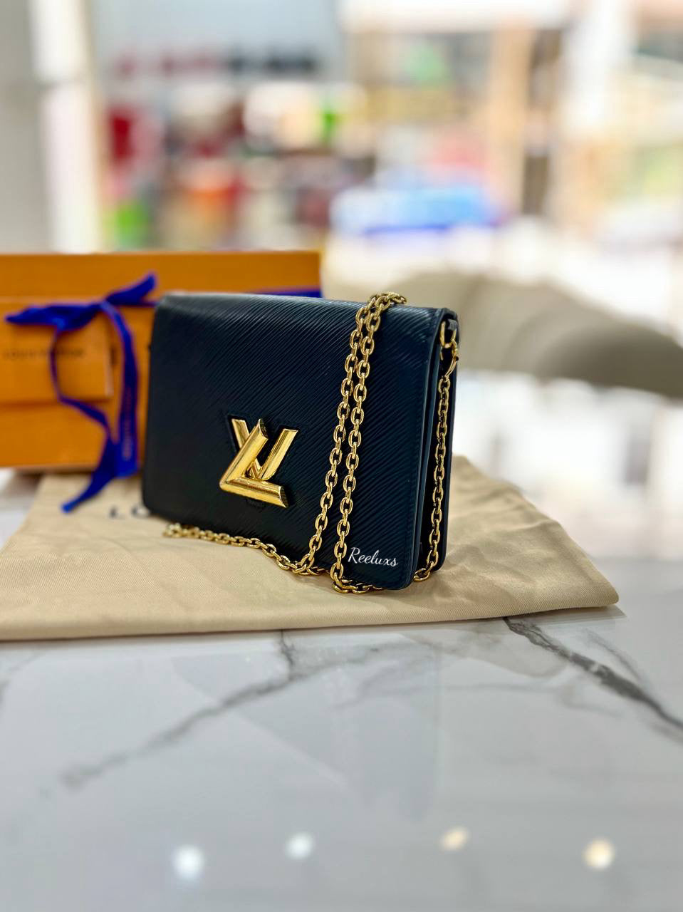 FULL SET LOUIS VUITTON LV Twist Belt Wallet on Chain Epi Leather WOC ( NFC )