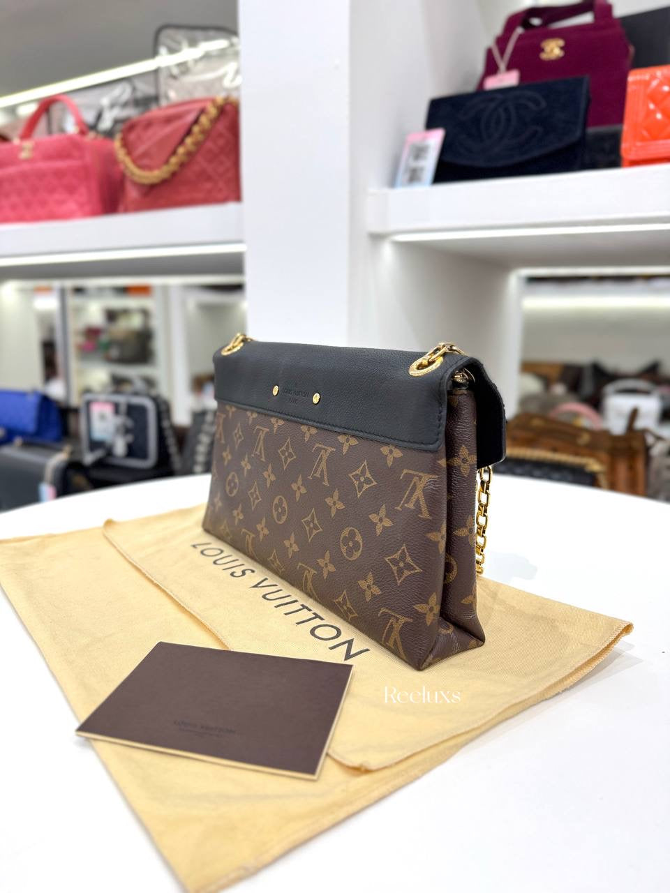 LOUIS VUITTON Monogram Canvas Pallas Chain Bag