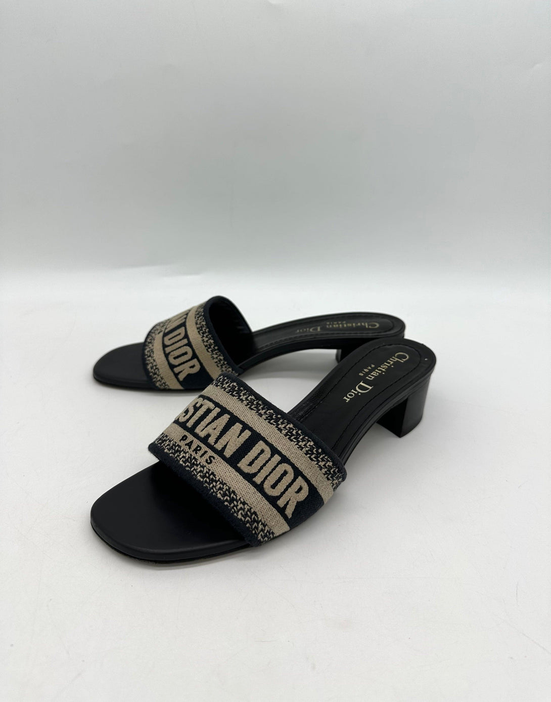 CHRISTIAN DIOR Canvas & leather Sandals 36 - Reeluxs 