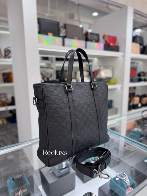 LOUIS VUITTON Tadao PM in Damier Infini