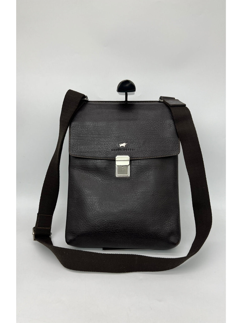 Braun Buffel Postman Bag - Reeluxs 